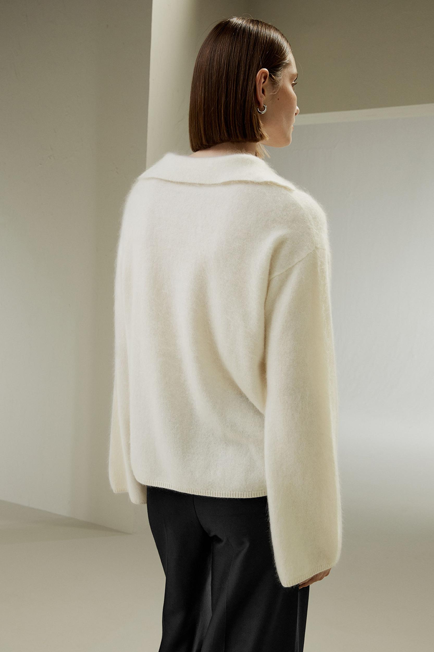 Daphne Sweater Product Image