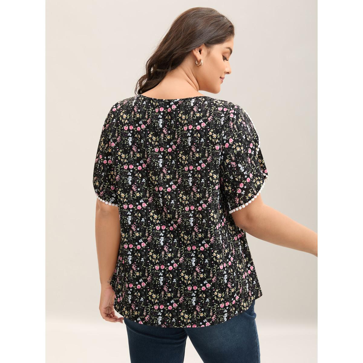 Plus Size Black Floral Print Petal Sleeve Shirt Women Short sleeve Round Neck Everyday-Elegant Blouses BloomChic 18-20/2X Product Image