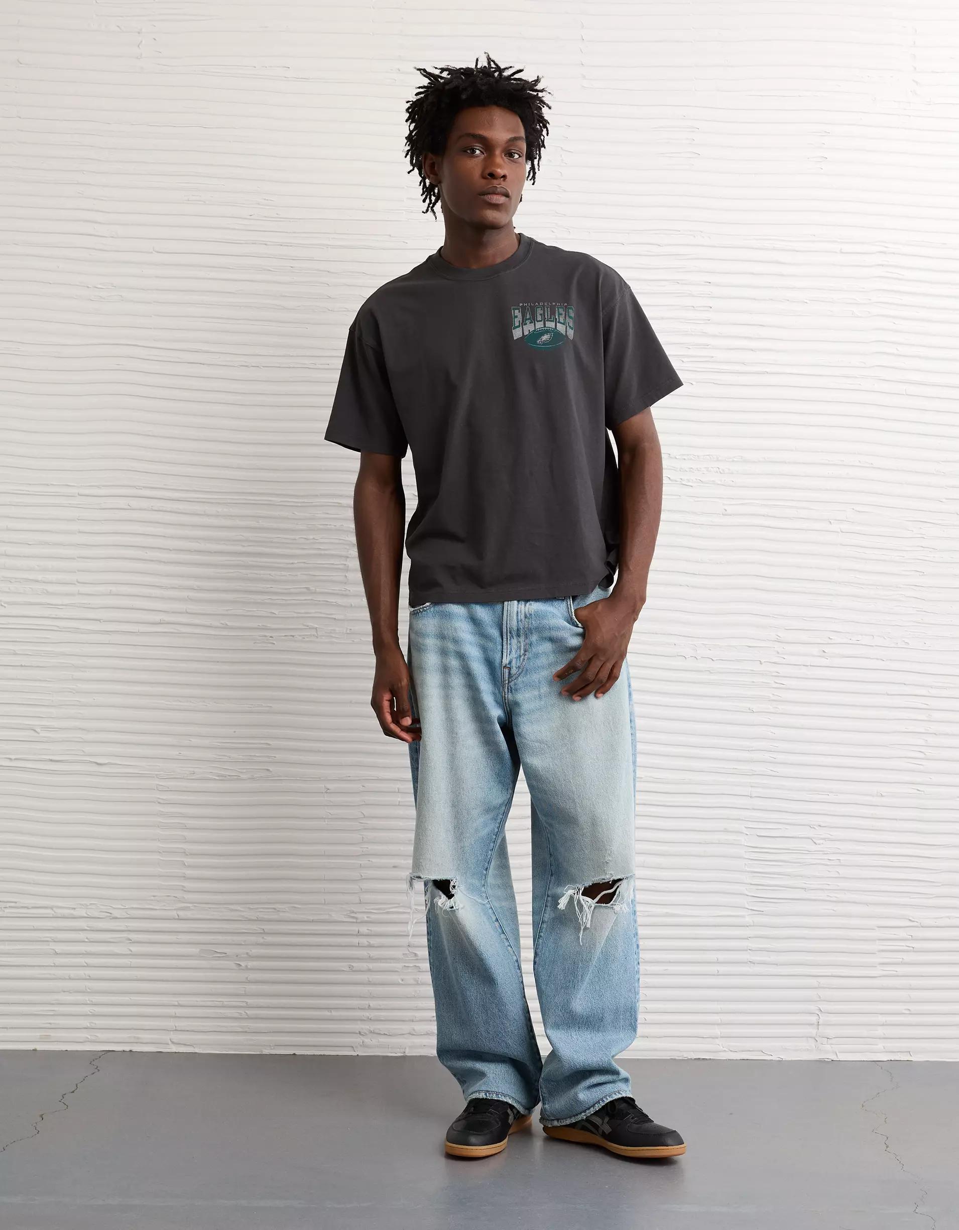 AE Boxy NFL Philadelphia Eagles Graphic T-Shirt Product Image