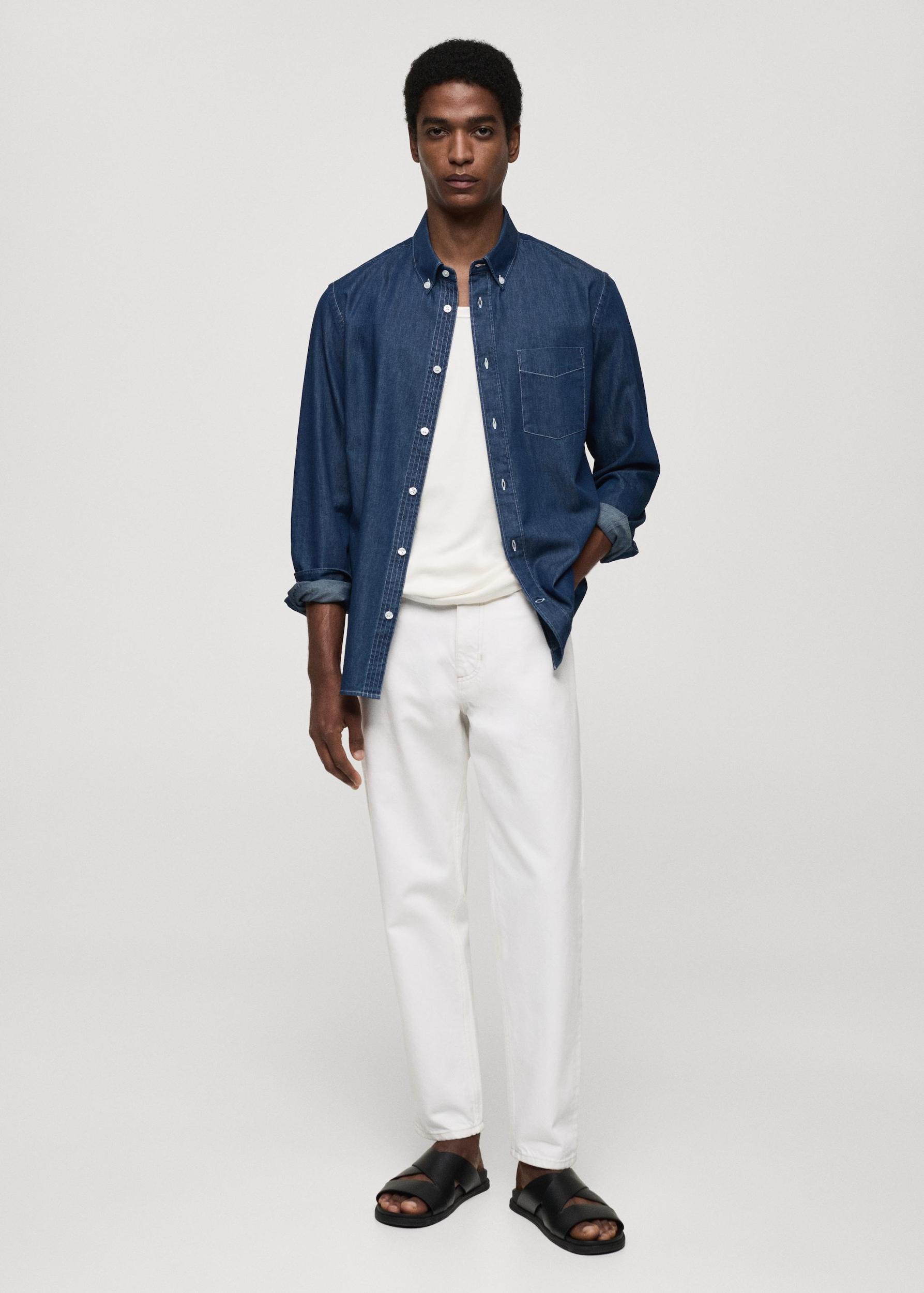 Regular-fit chambray cotton shirt - Men | MANGO USA Product Image