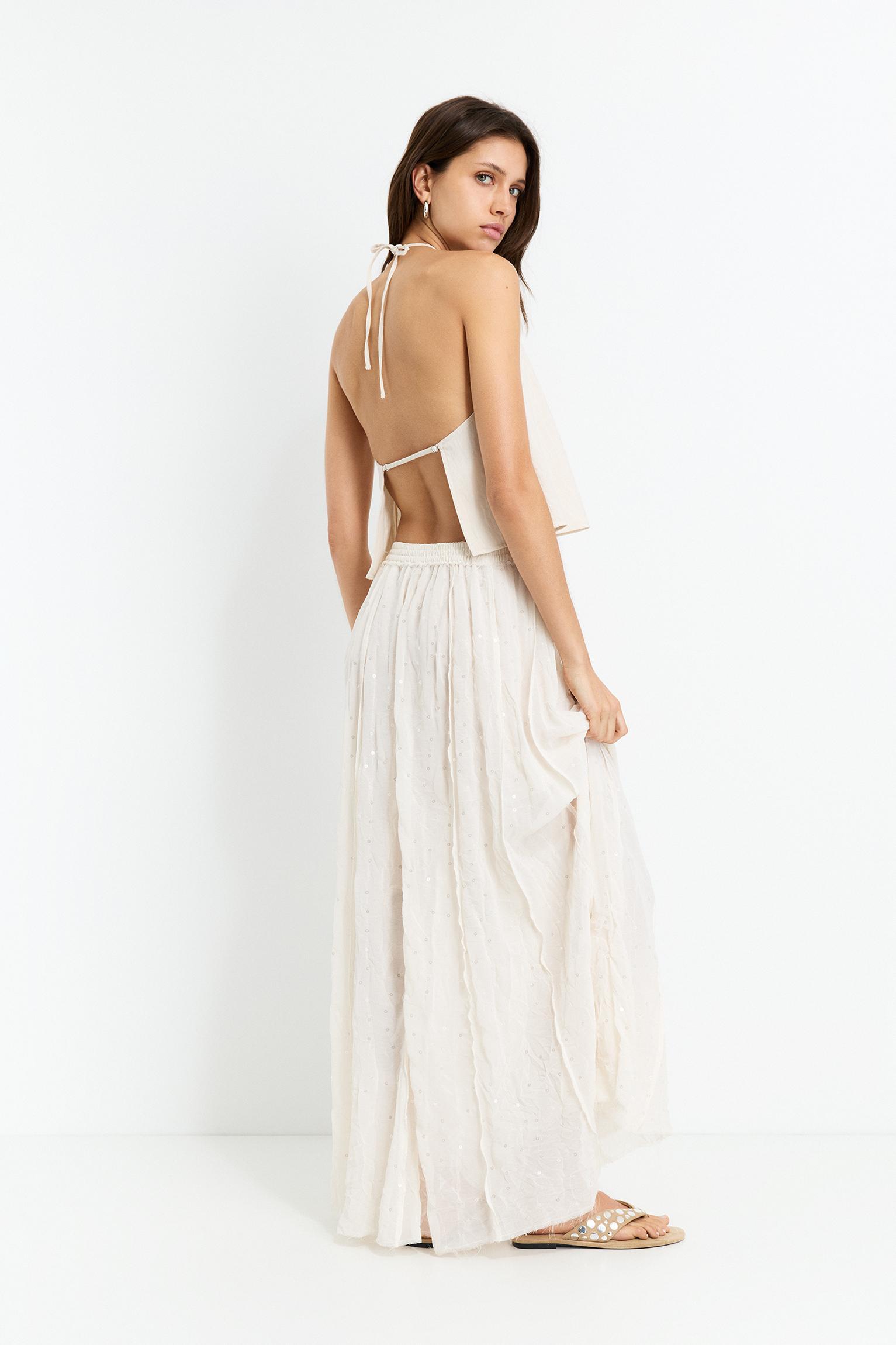 Flowing halter top Product Image