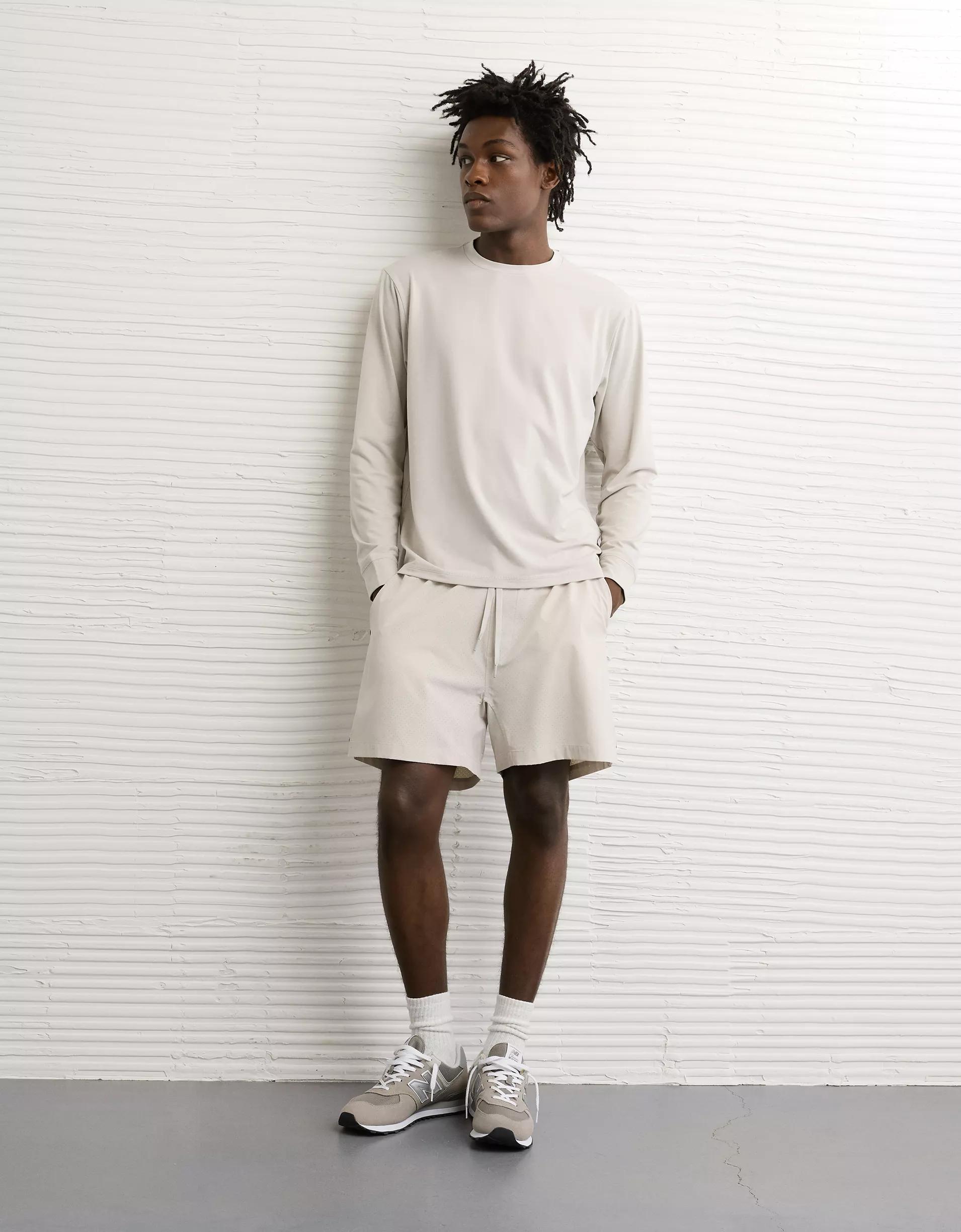 AE 24/7 Long-Sleeve Training T-Shirt Product Image