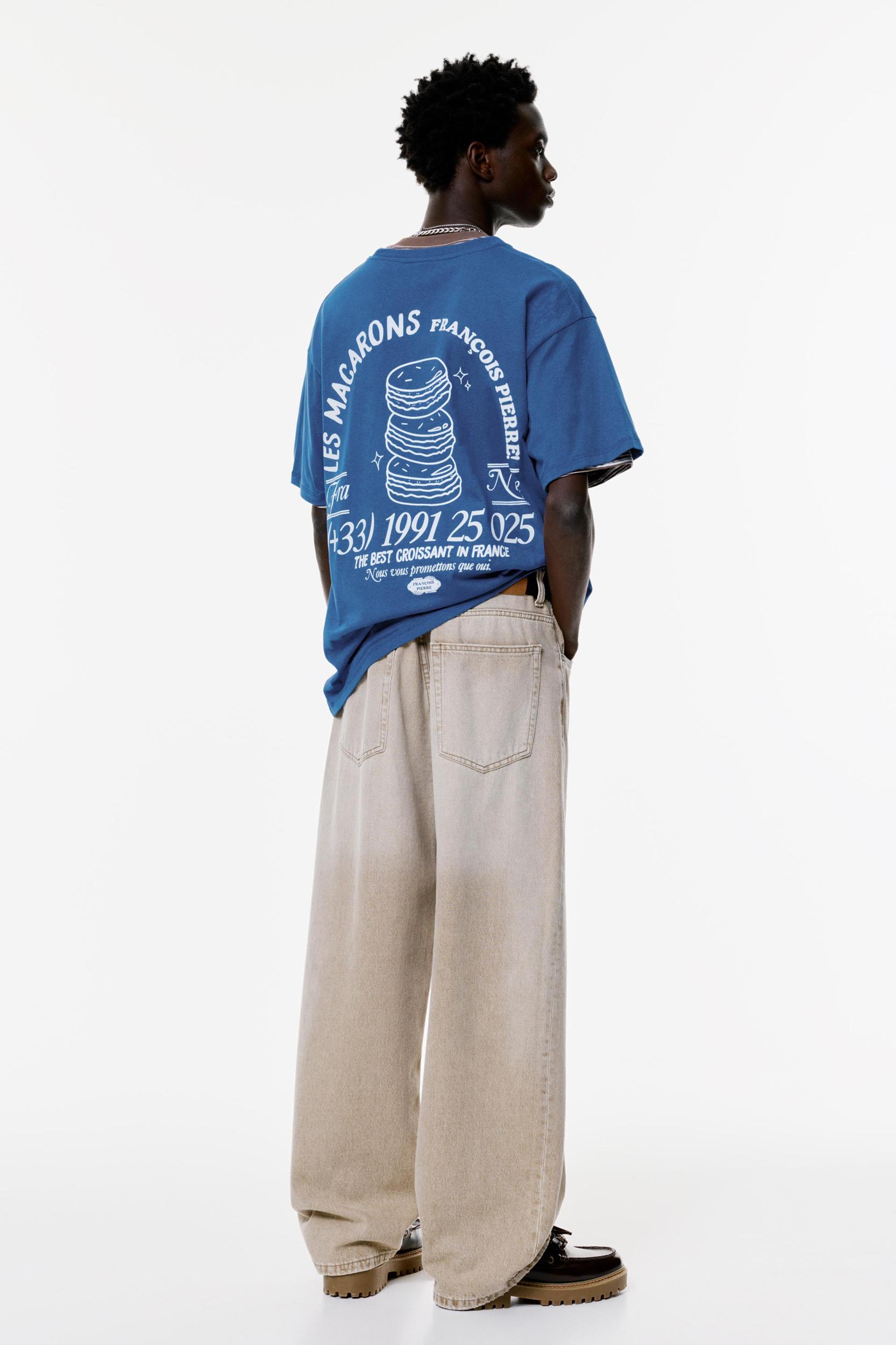 Macarons Paris T-shirt Product Image