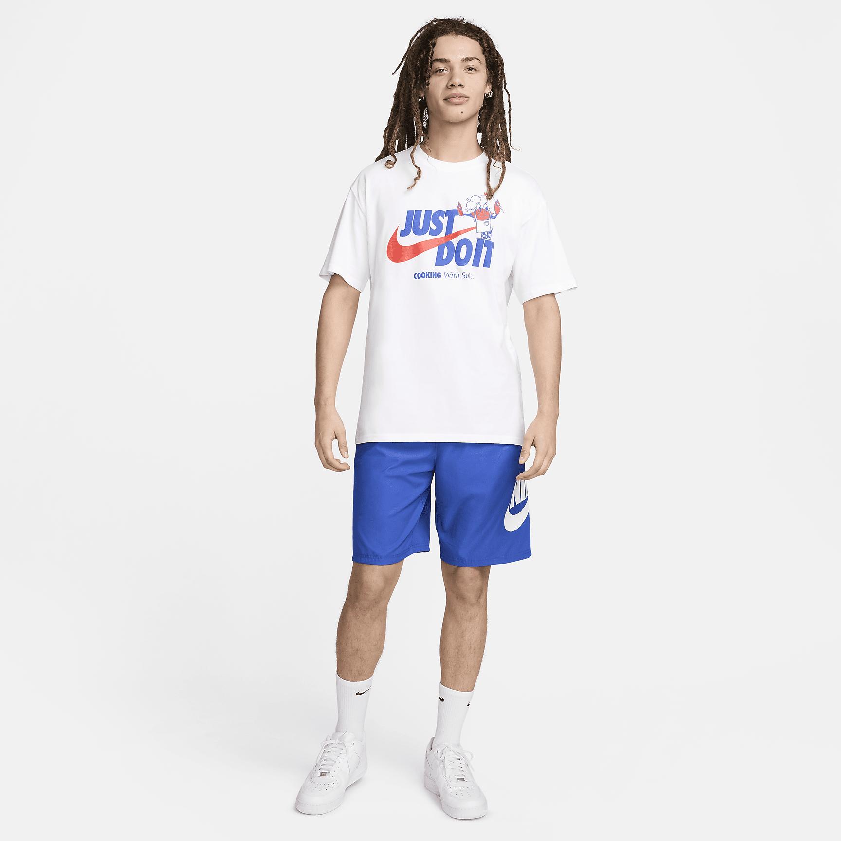 Men's Nike Sportswear Max90 T-Shirt Product Image