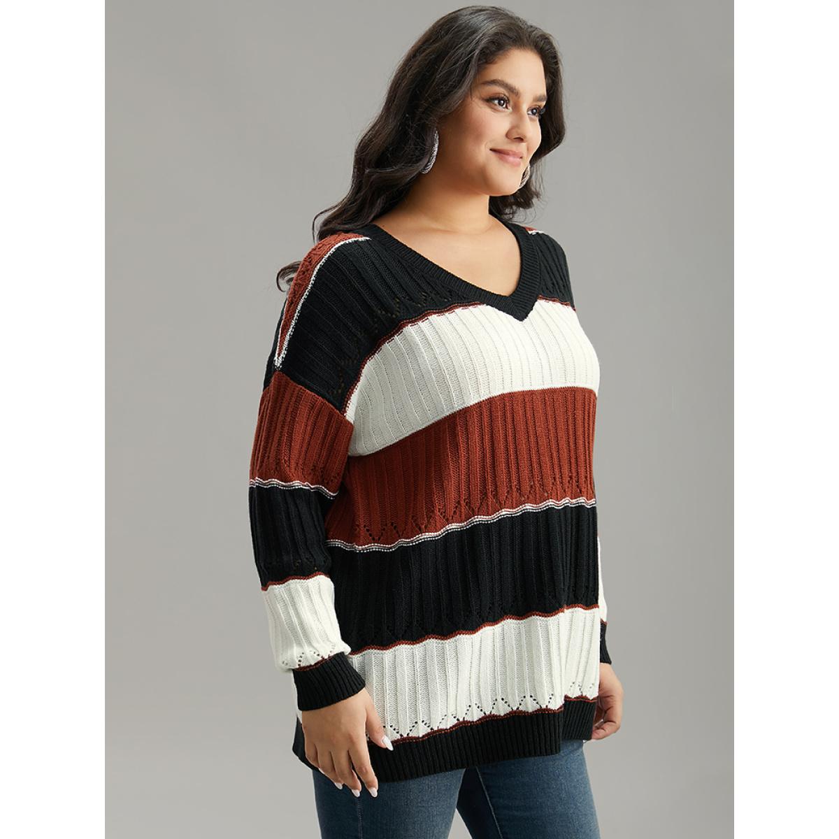 Plus Size Colorblock Contrast Hollow Out Drop Shoulder Pullover Multicolor Women Casual Loose Long Sleeve V-neck Dailywear Pullovers BloomChic 26/4X Product Image