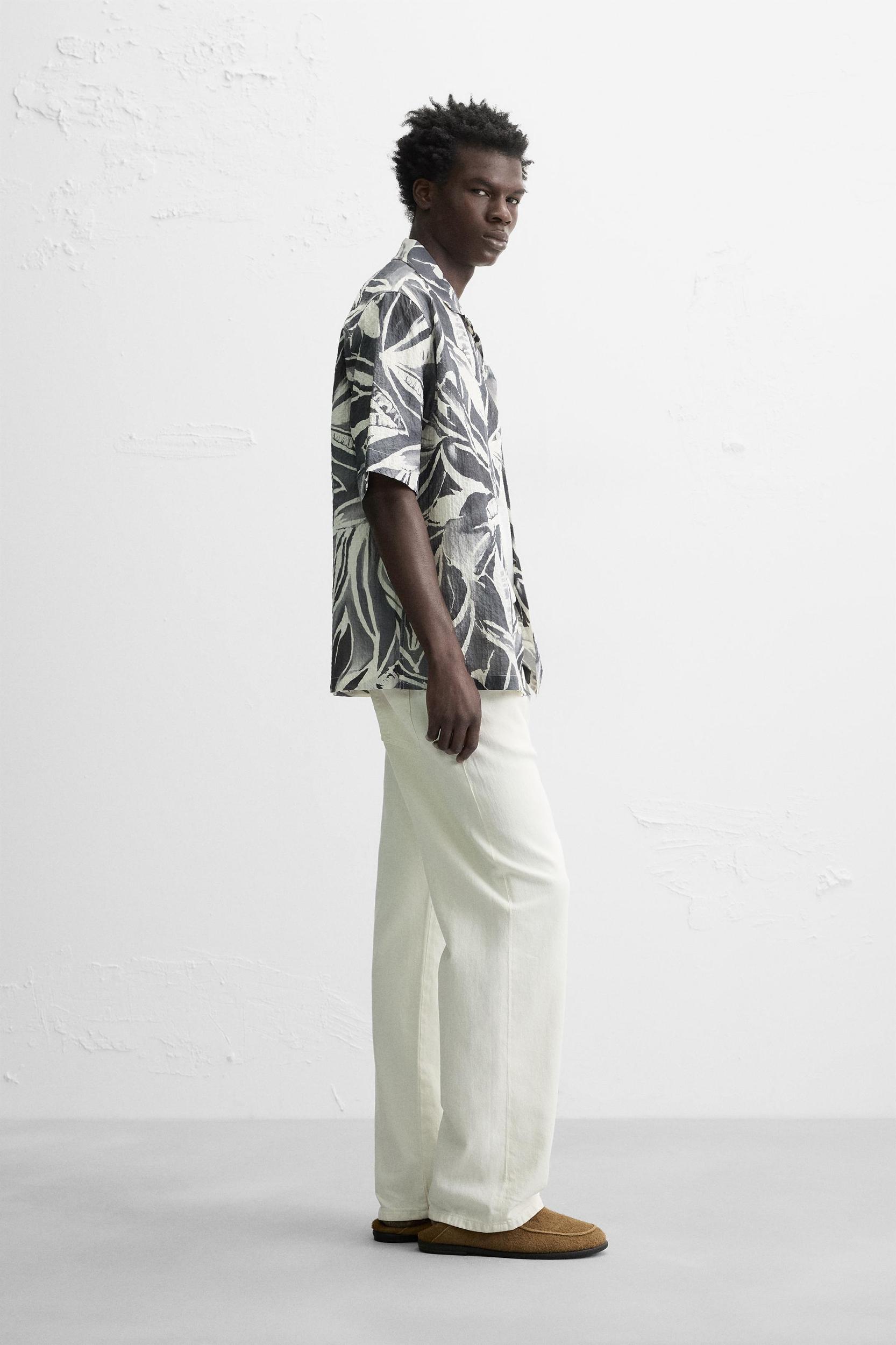 SEERSUCKER PRINT SHIRT Product Image