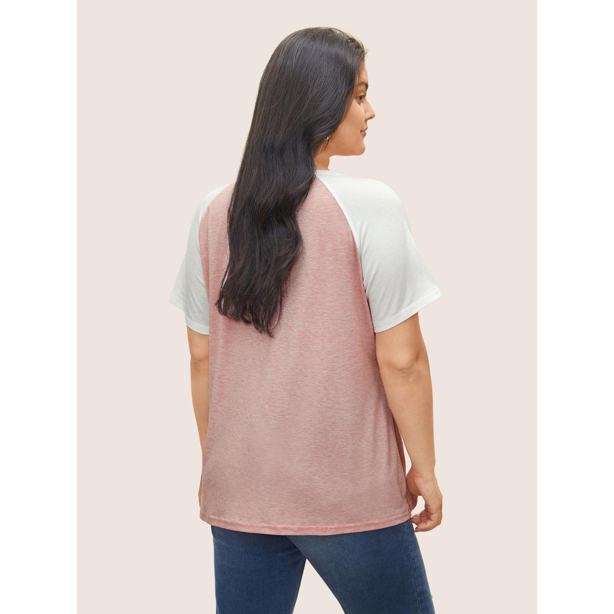 Plus Size Colorblock Contrast Notched Raglan Sleeve T-shirt Crepe Women Leisure Plain Casual T-shirts BloomChic 12/L Product Image