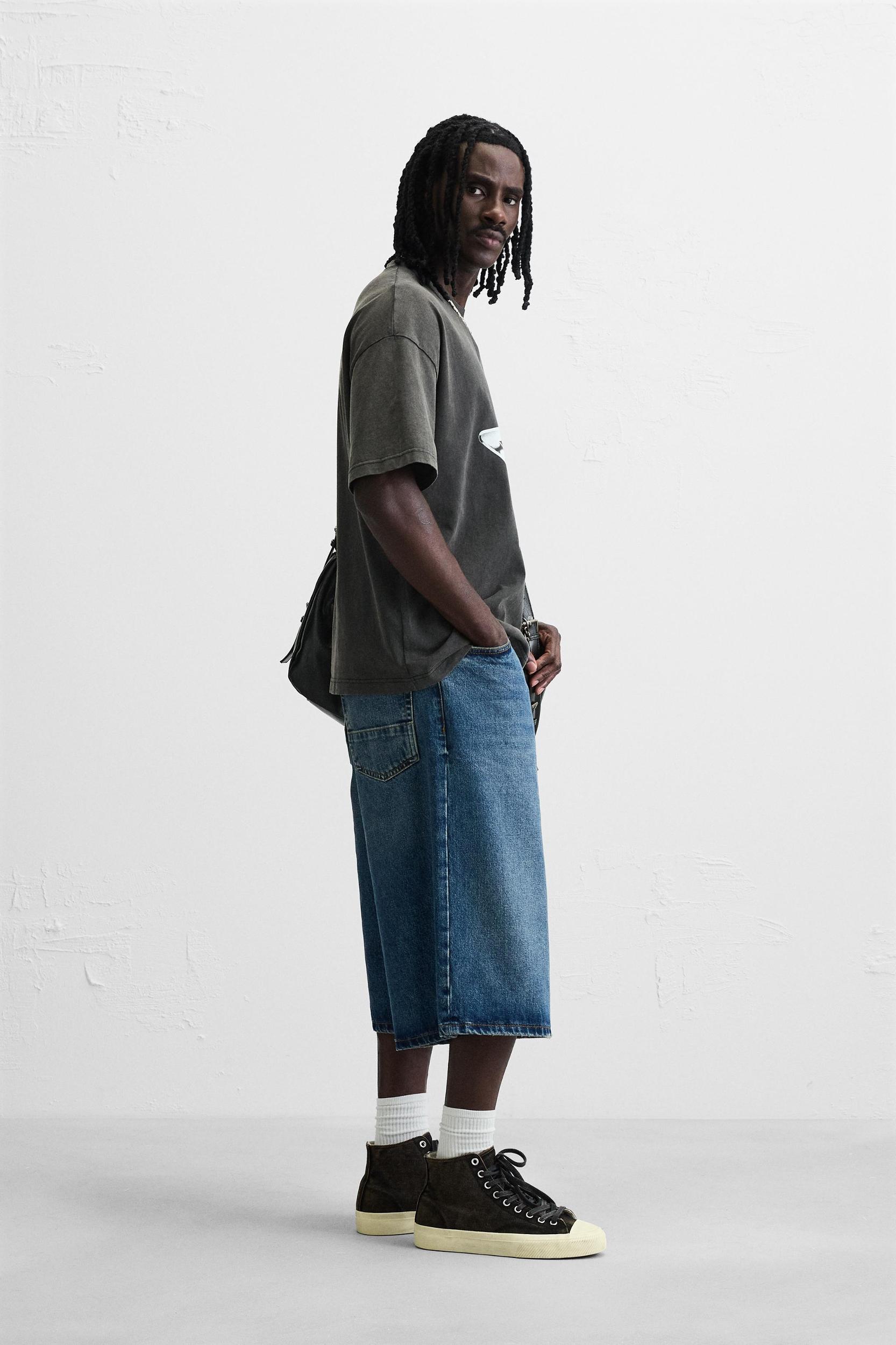 WASHED PRINT T-SHIRT Product Image