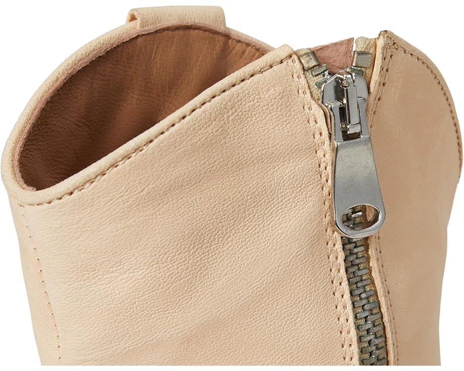 Wandering Western Boots Product Image