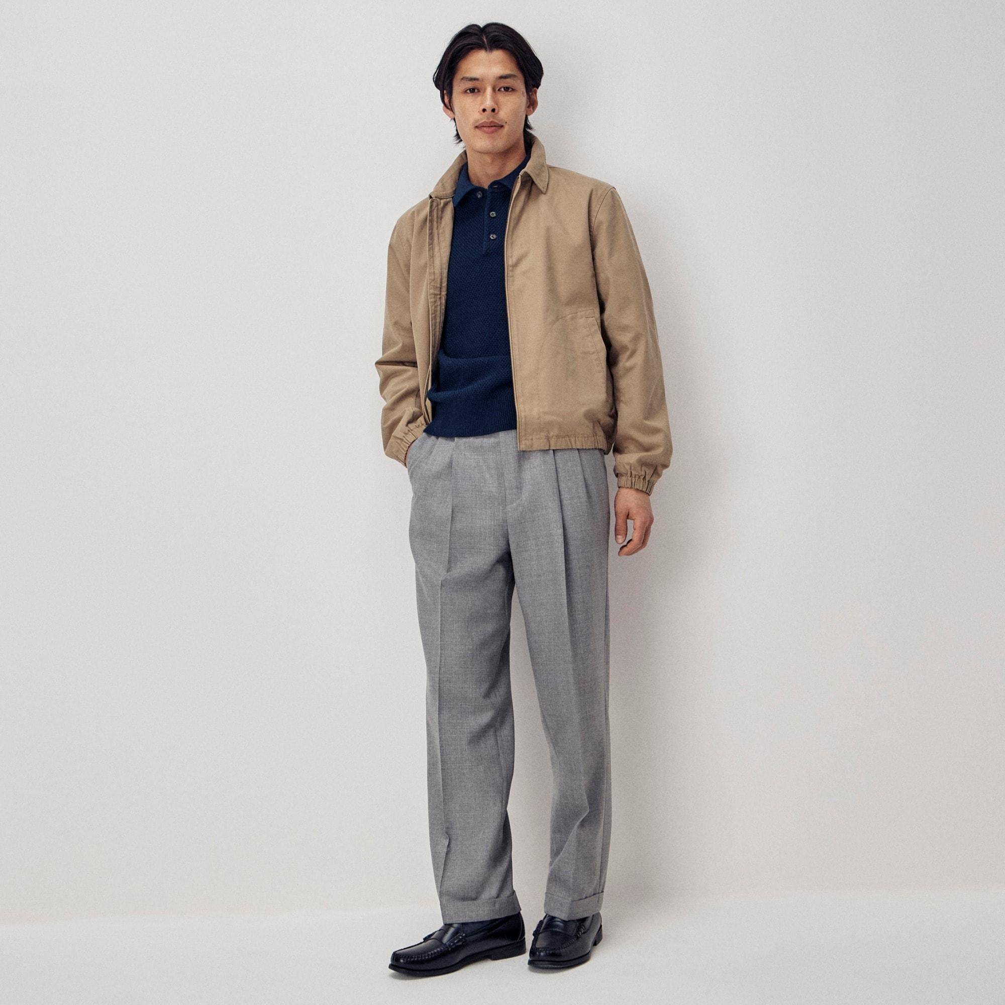 Relaxed-fit double-pleated trouser in Italian tropical wool Product Image