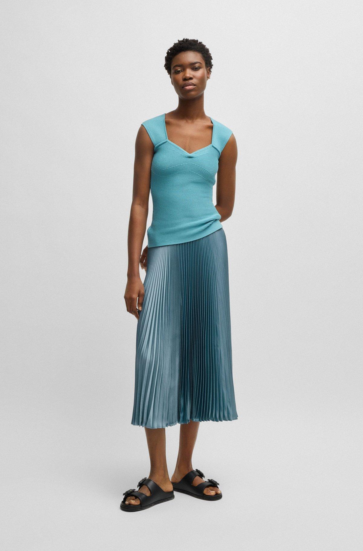 Plissé skirt with micro print Product Image