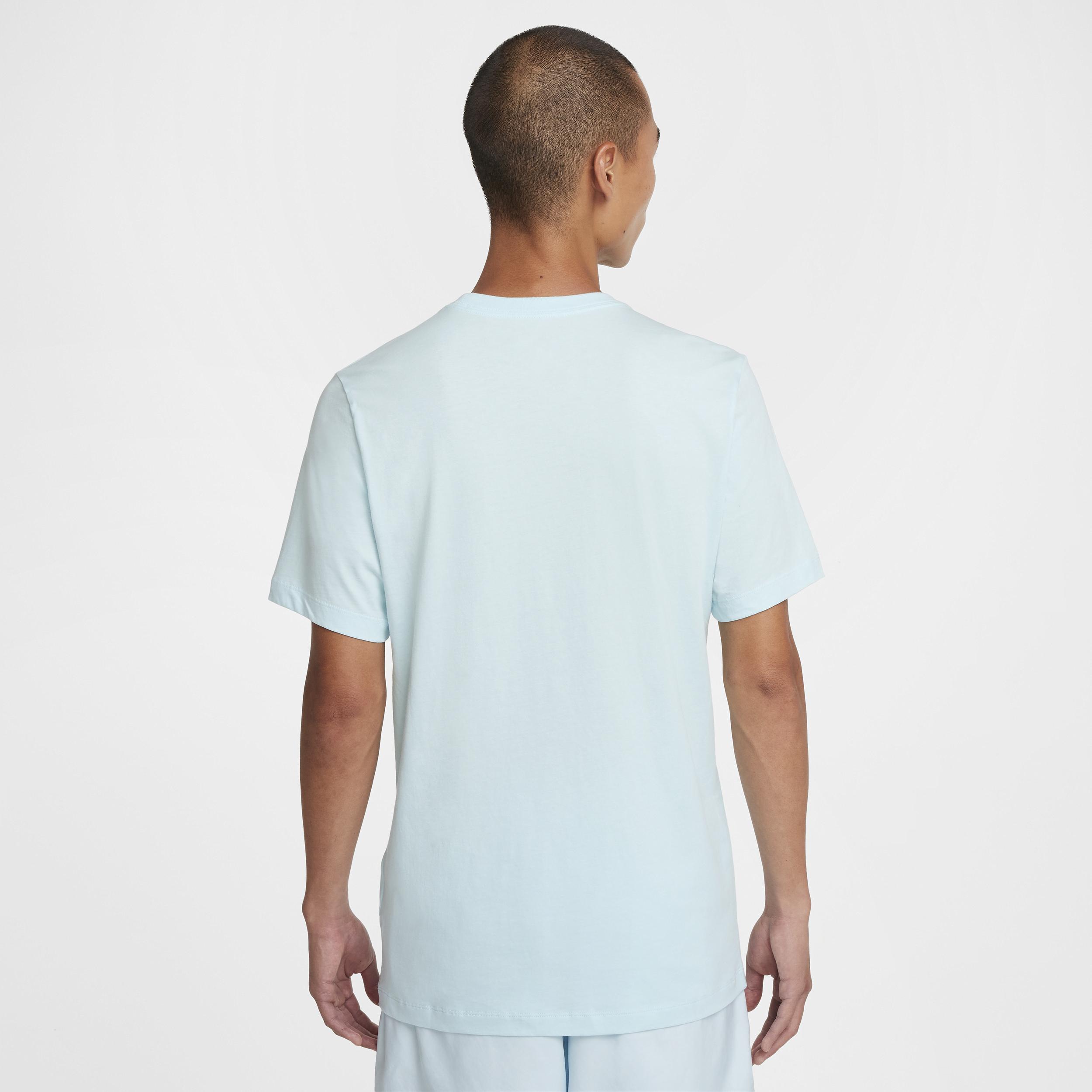Nike Sportswear Club Men's T-Shirt Product Image
