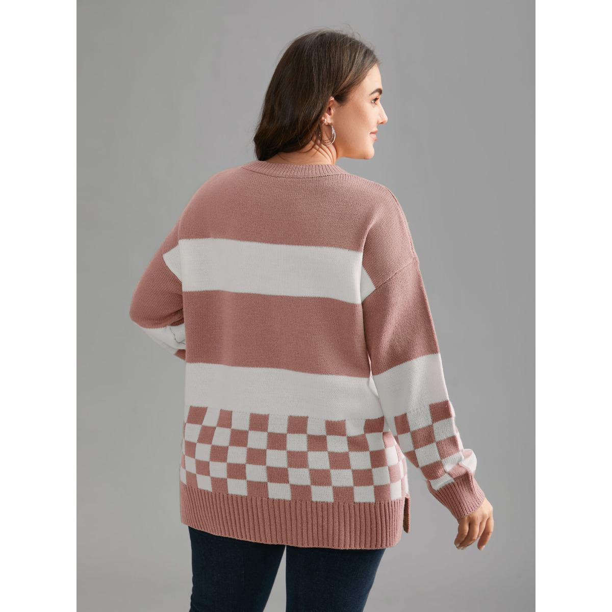 Plus Size Colorblock Contrast Round Neck Split Hem Pullover Crepe Women Leisure Loose Long Sleeve Round Neck Casual Pullovers BloomChic 28/5X Product Image