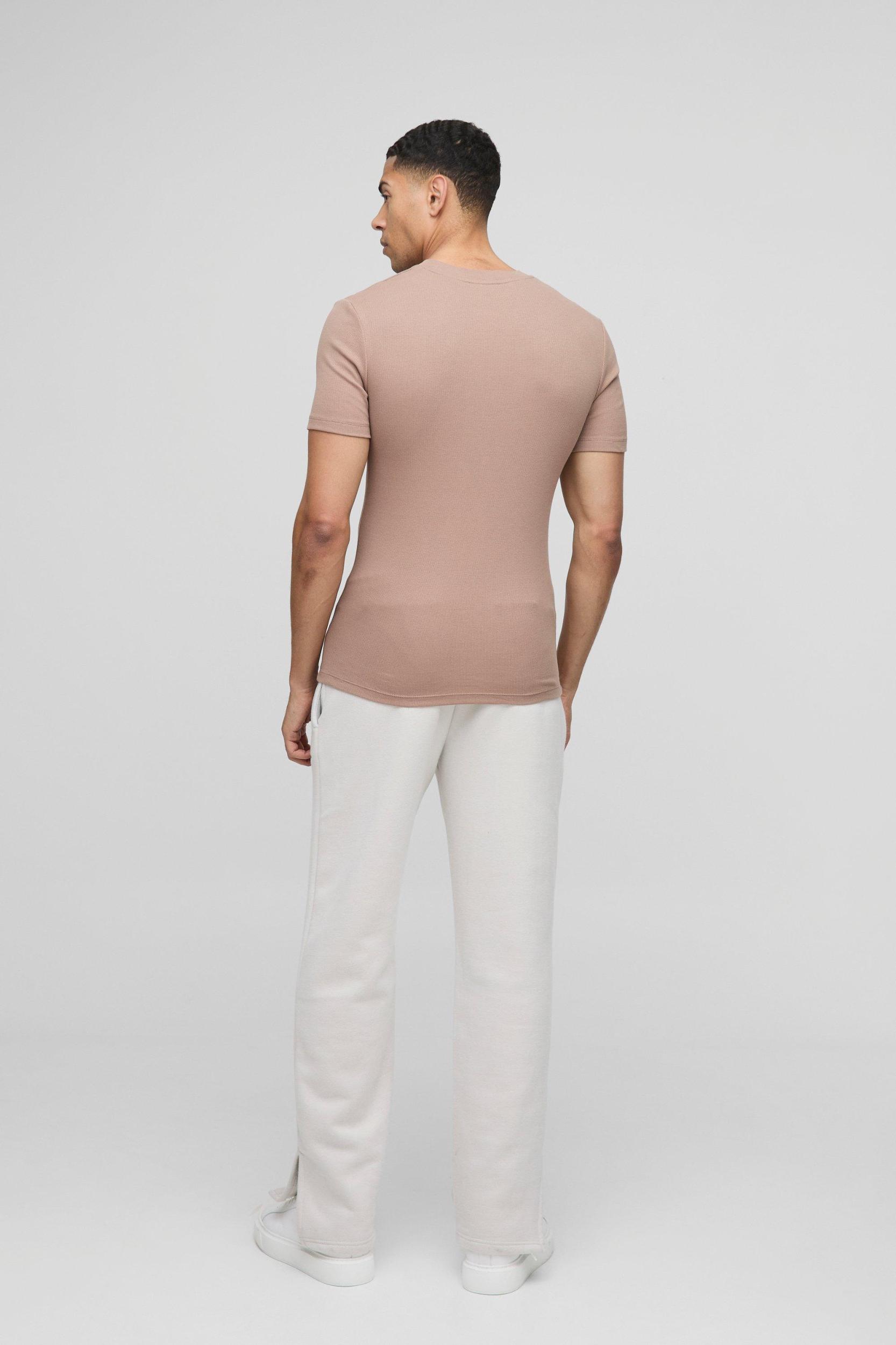 Muscle Fit Rib Contrast Stitch T-Shirt | boohooMAN USA Product Image