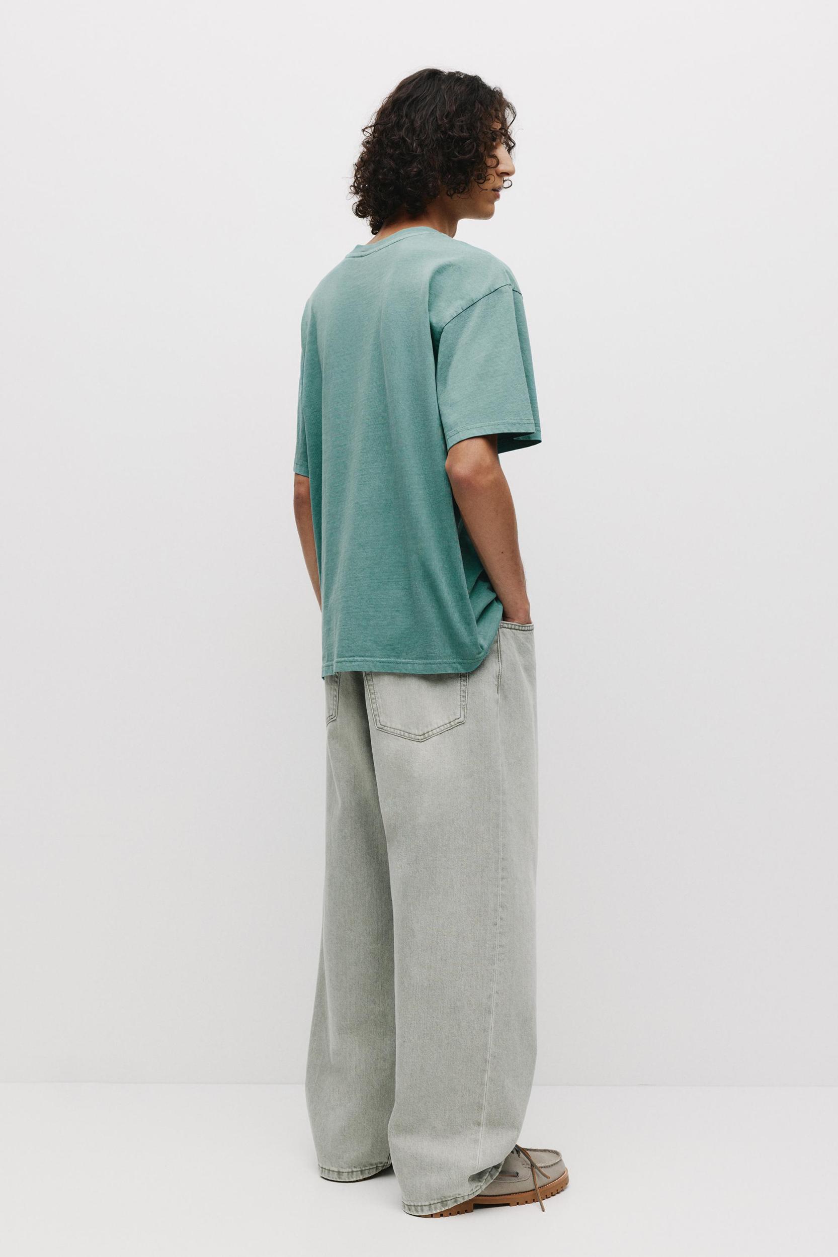 Green pocket T-shirt Product Image