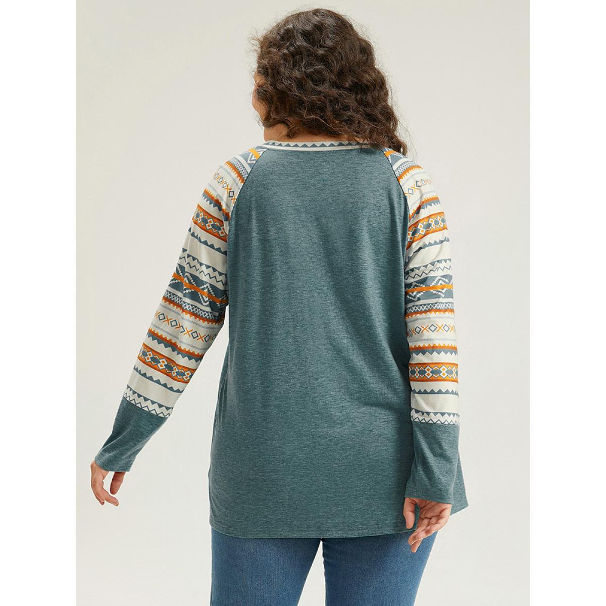 Plus Size Boho Print Raglan Sleeve T-shirt Green Women Casual Printed Bohemian Print Round Neck Dailywear T-shirts BloomChic 28/5X Product Image