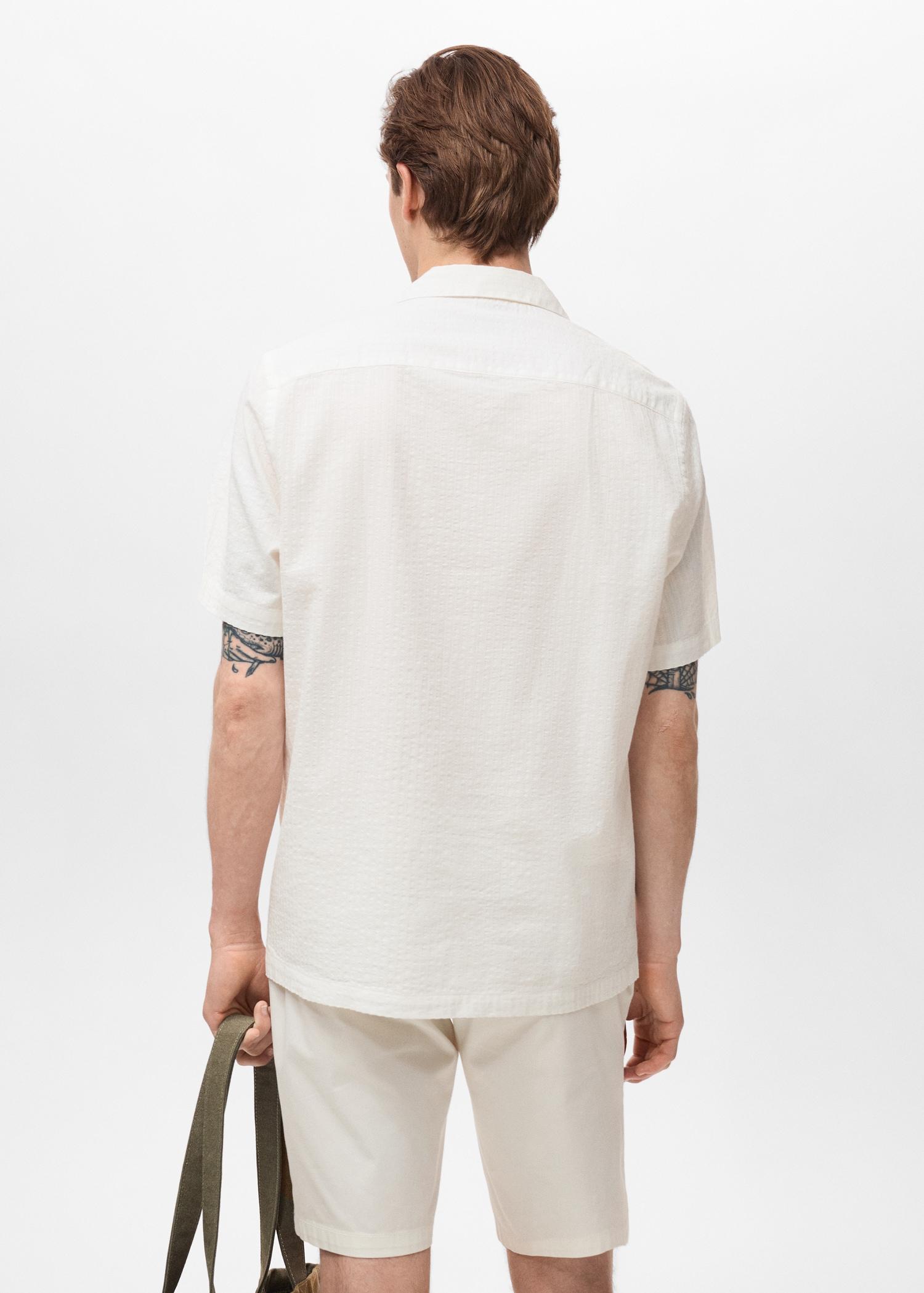Regular fit seersucker shirt - Men | MANGO USA Product Image