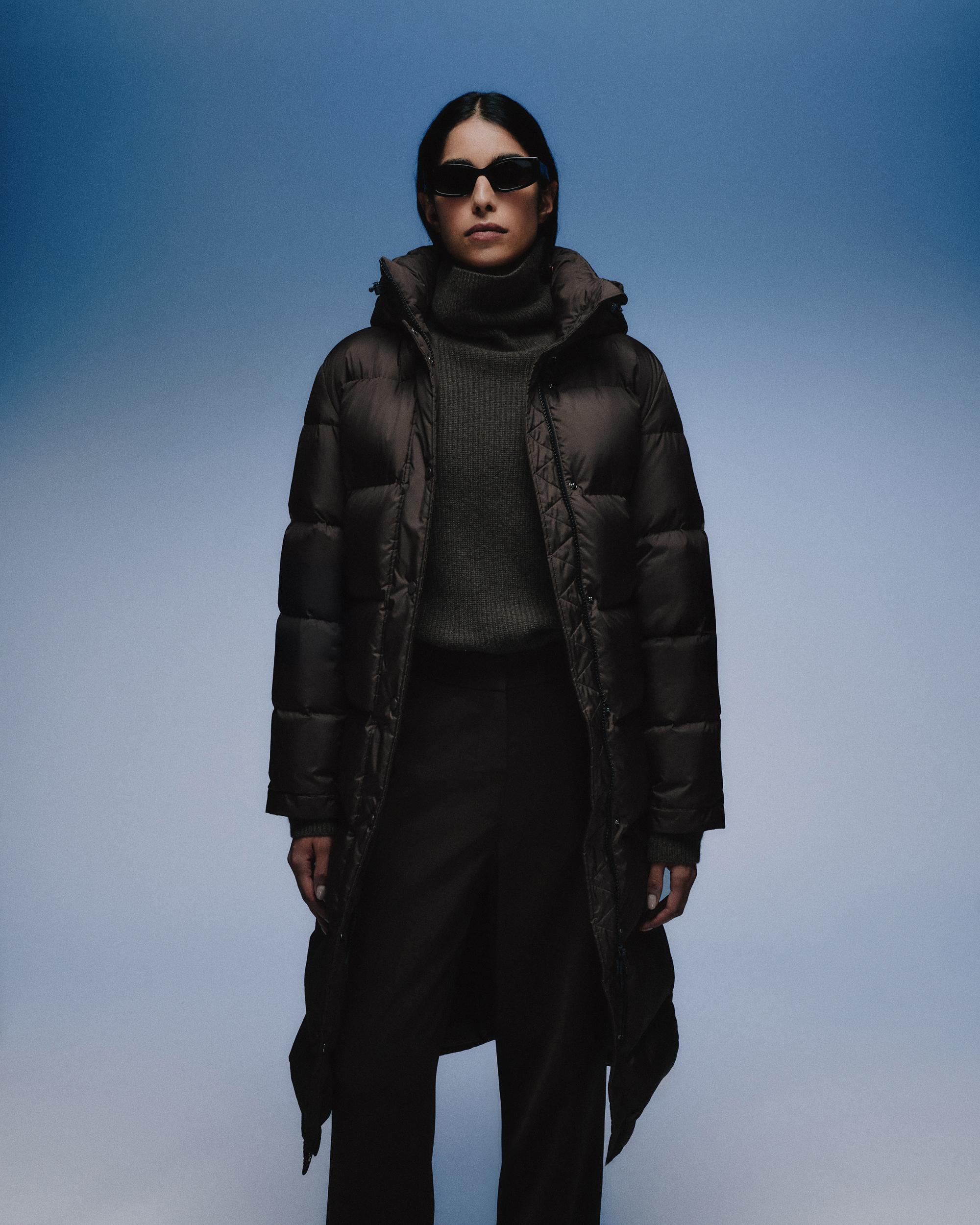 Quince | Women's Responsible Down Long Puffer Jacket Recycled Polyester Product Image