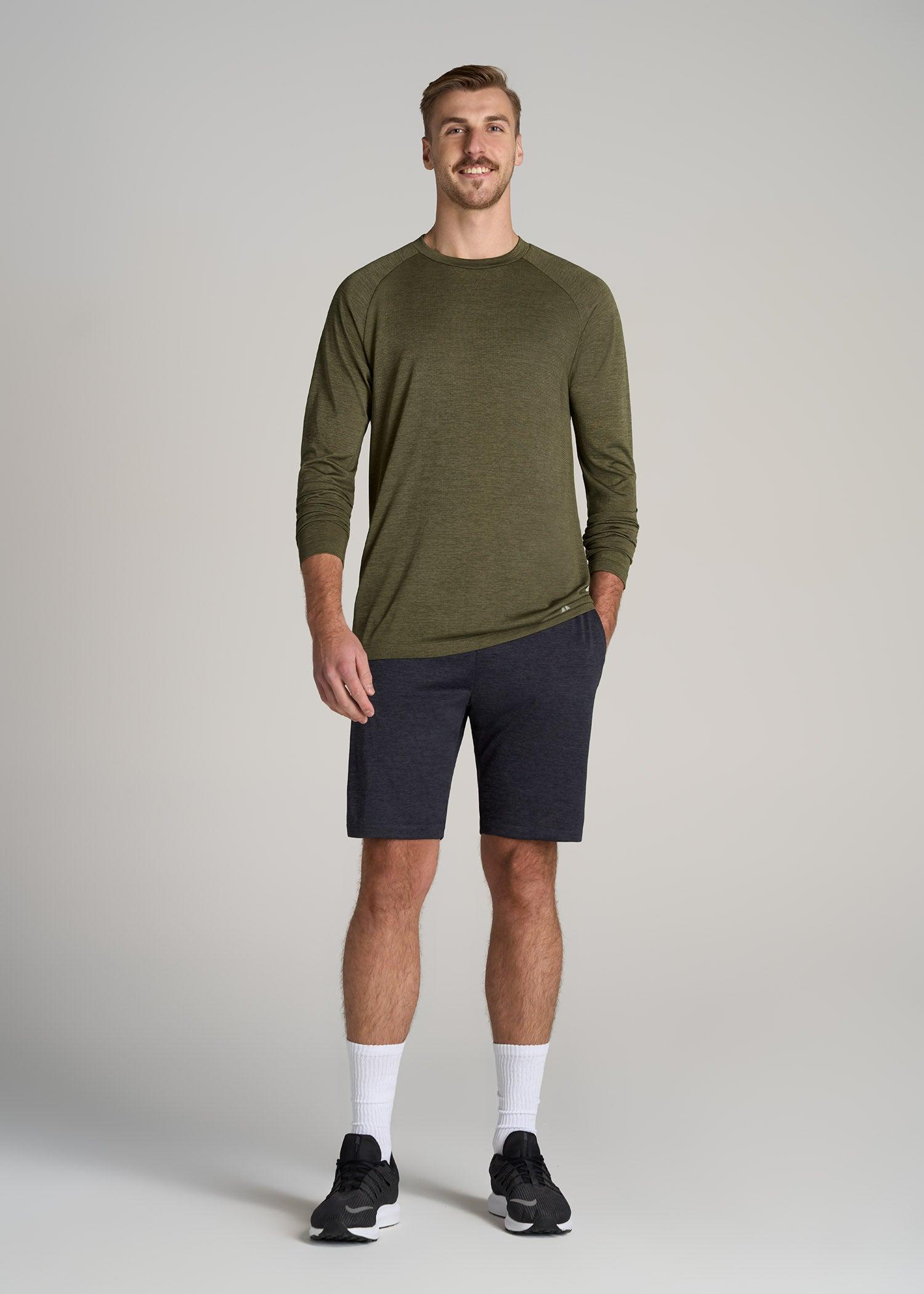 A.T. Performance MODERN-FIT Raglan Shirt for Tall Men in Olive Mix Male Product Image