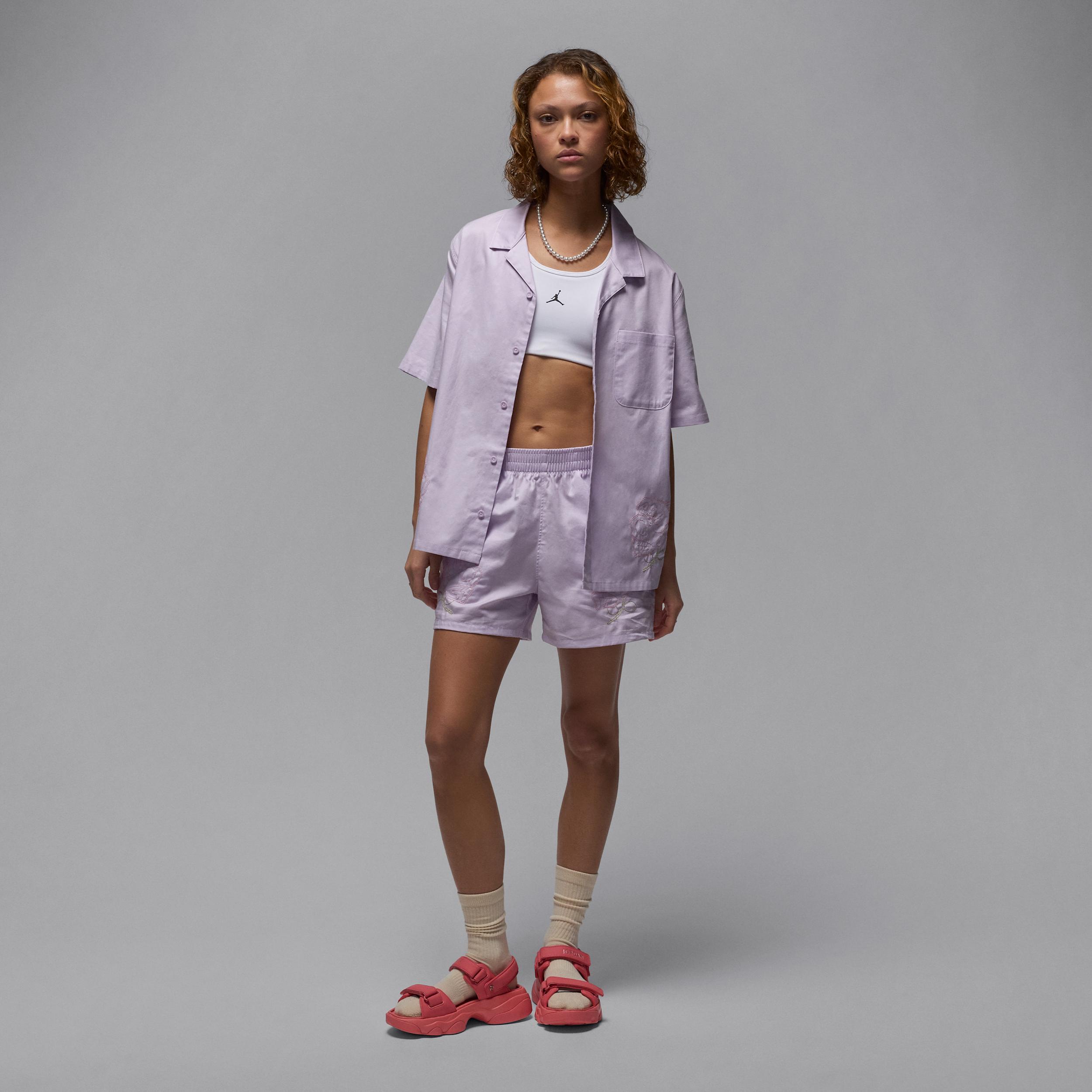 Women's Jordan Woven Shorts Product Image