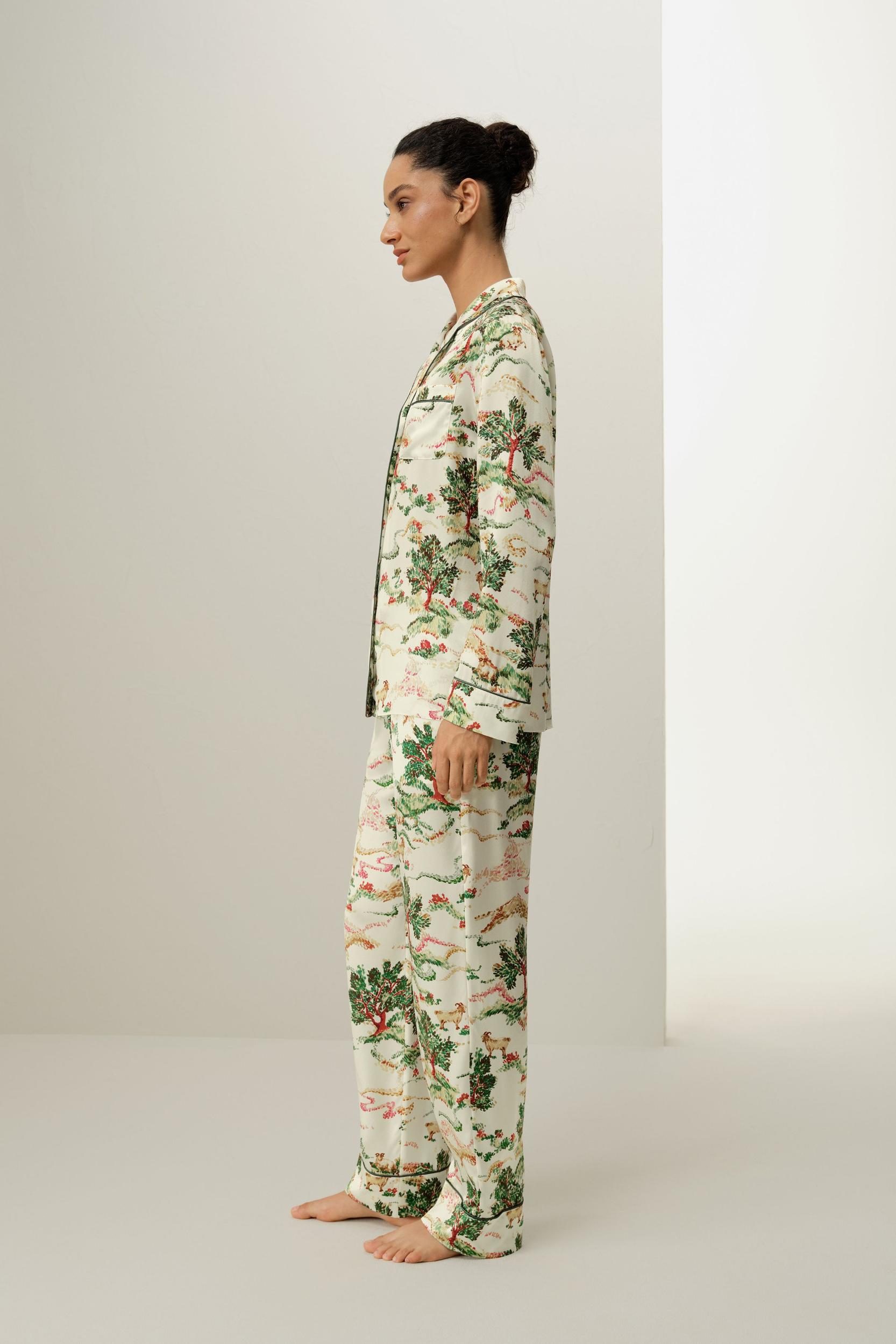 Aries Zodiac Classic Silk Pajama Set Product Image