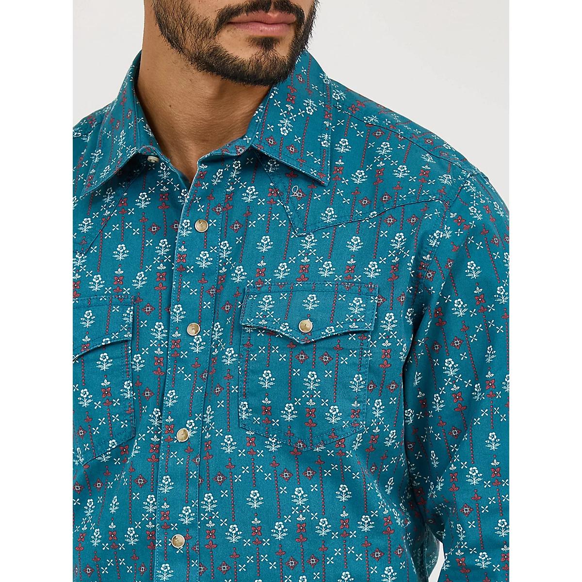 Men's Wrangler® Retro® Premium Long Sleeve Western Snap Printed Shirt in Floral T Product Image