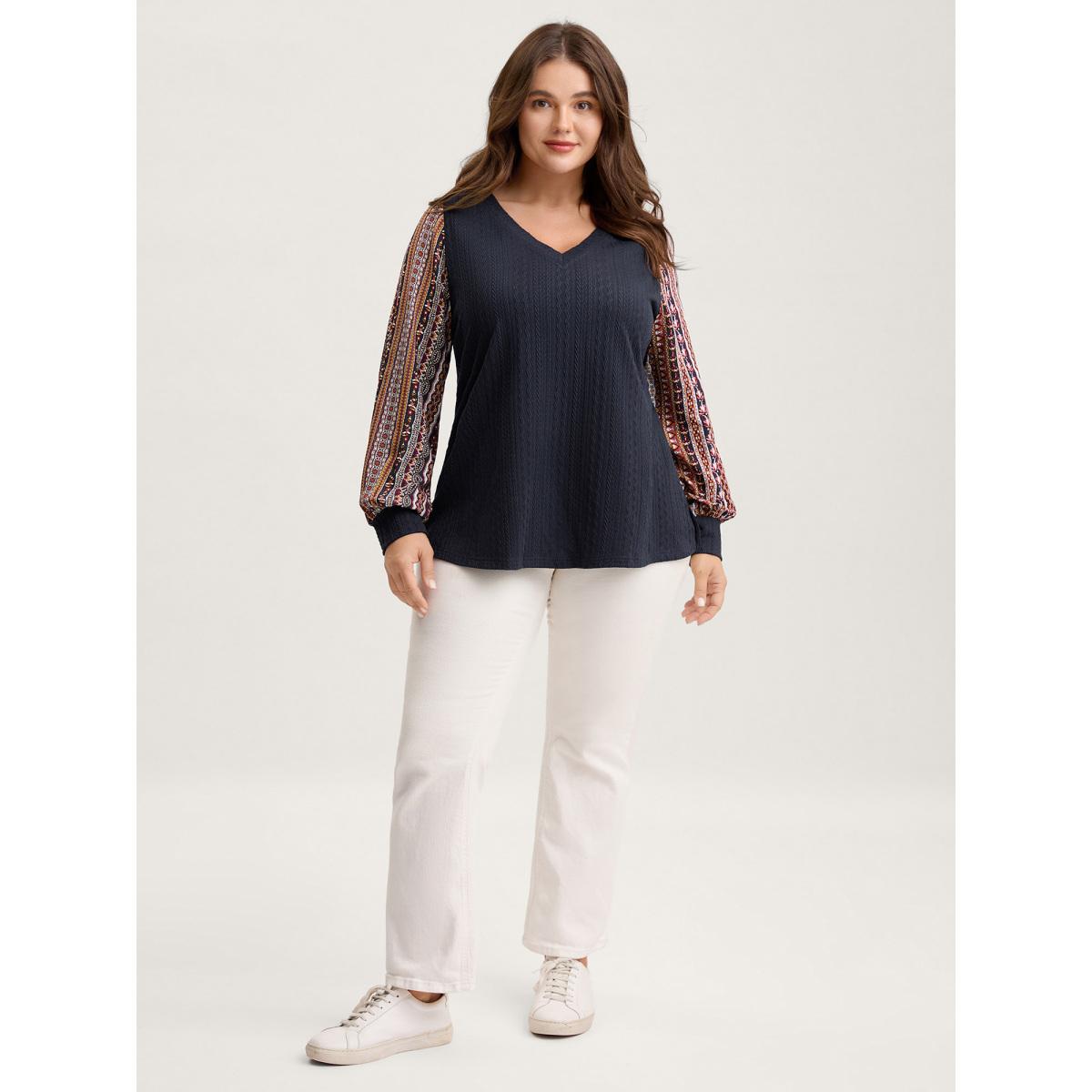 Plus Size Textured Striped Sleeve Contrast Sweatshirt Women Indigo Texture V-neck Casual Sweatshirts BloomChic 14-16/1X Product Image