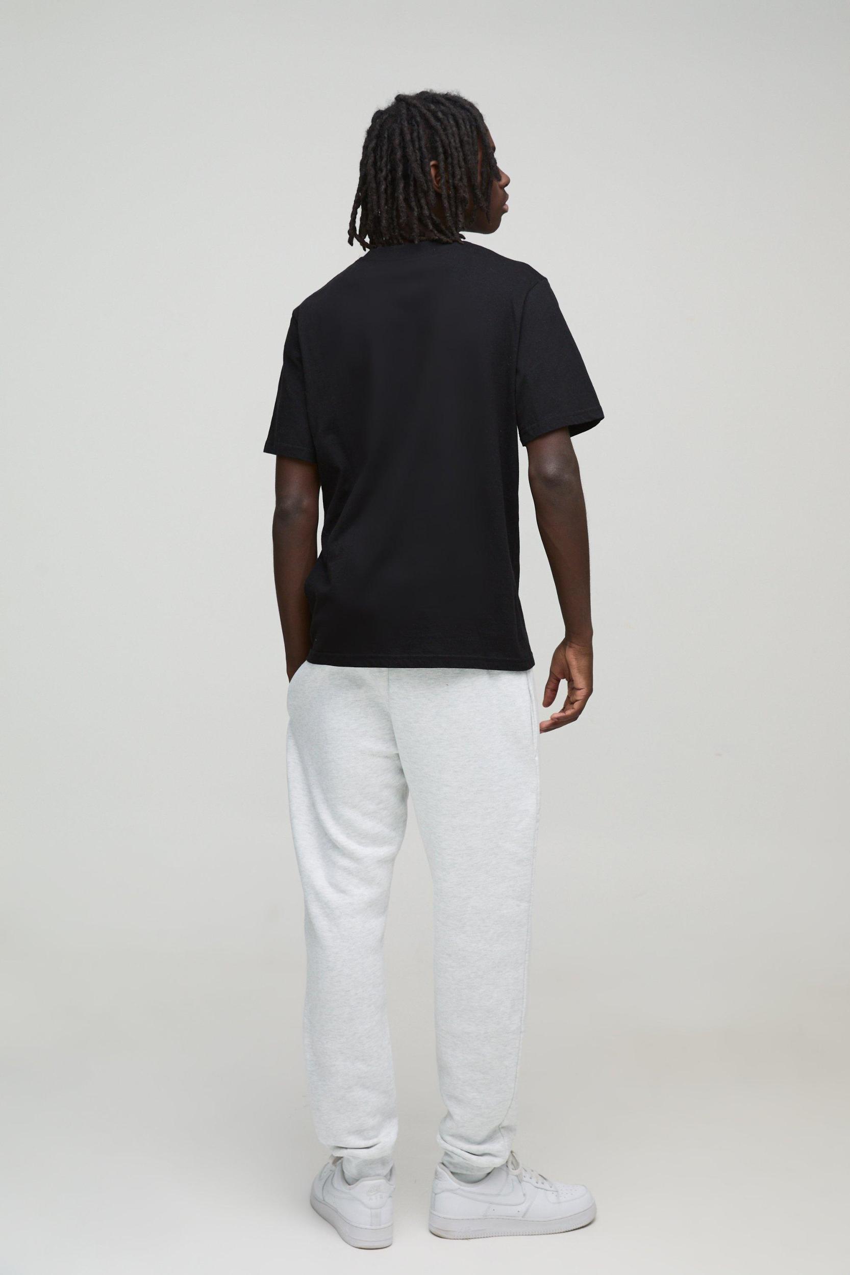 330GSM Man Signature Regular Fit Sweatpants | boohooMAN USA Product Image