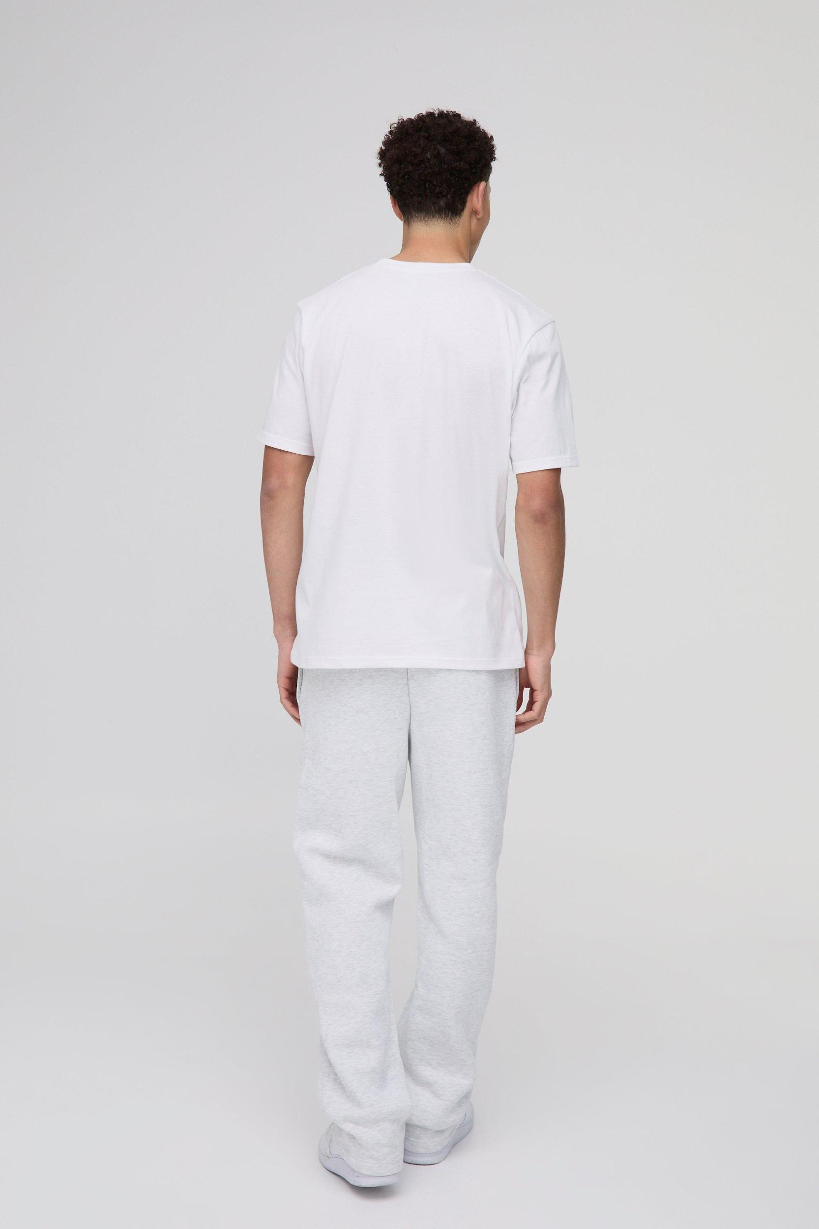 Regular Fit 2 Pack Basic Crew Neck T-Shirts | boohooMAN USA Product Image