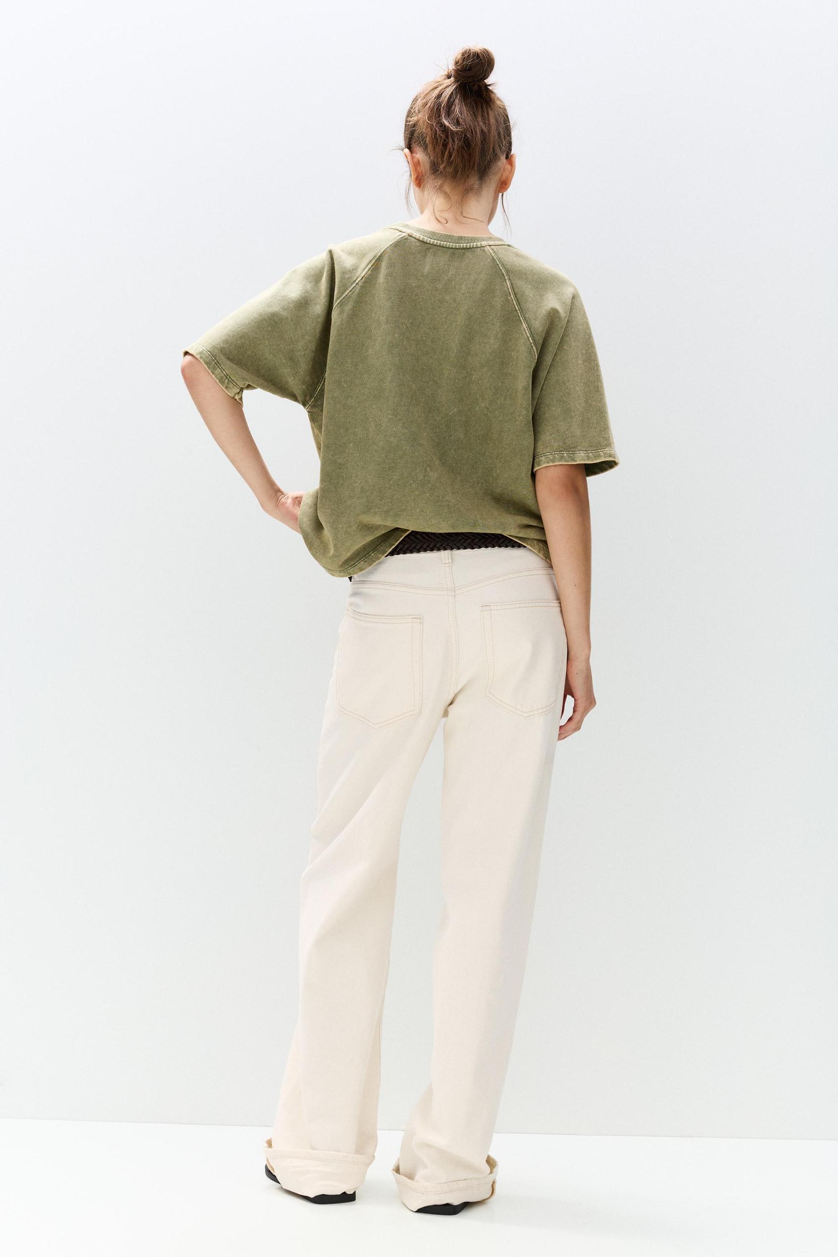 Straight-leg baggy jeans with turn-up hems Product Image