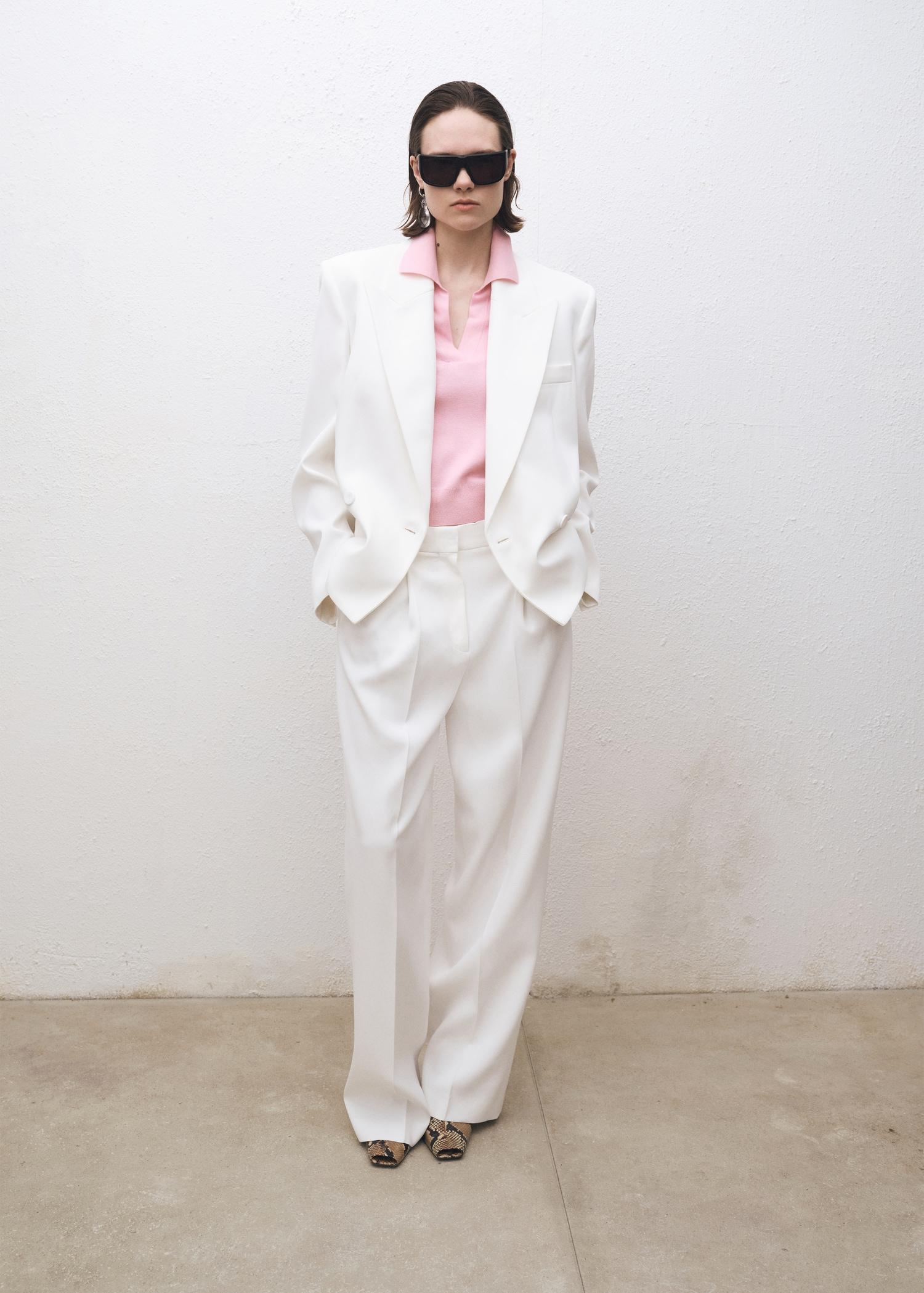 Wool-blend polo-neck sweater - Women | MANGO USA Product Image