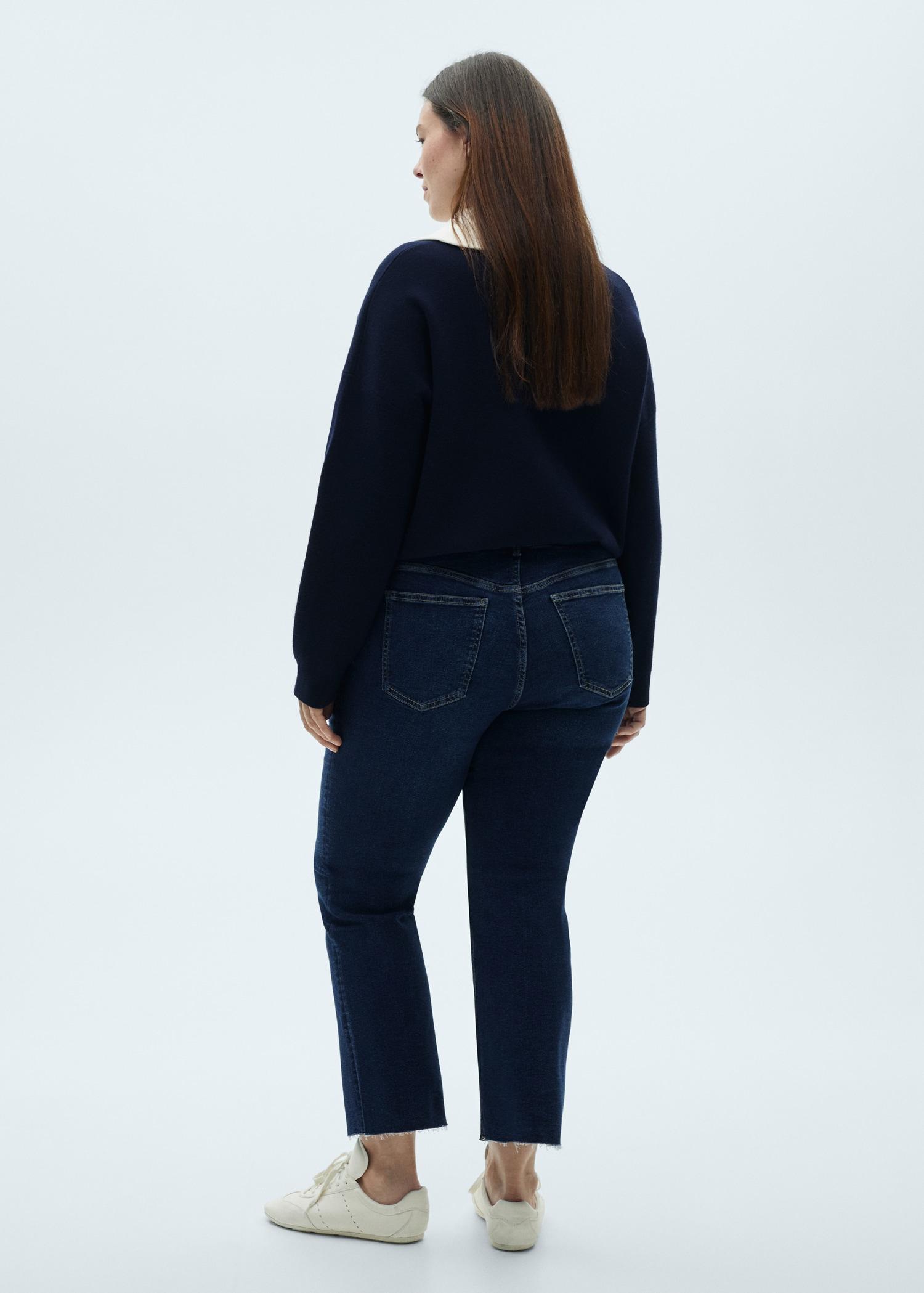 Sienna flared cropped jeans - Women | MANGO USA Product Image