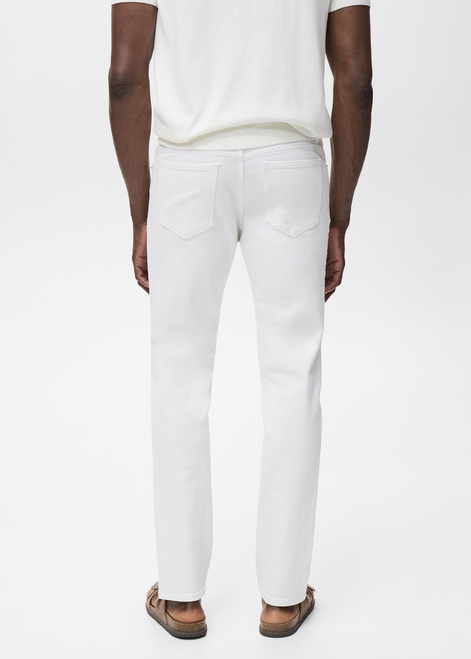 Slim fit white Jan jeans - Men | MANGO USA Product Image
