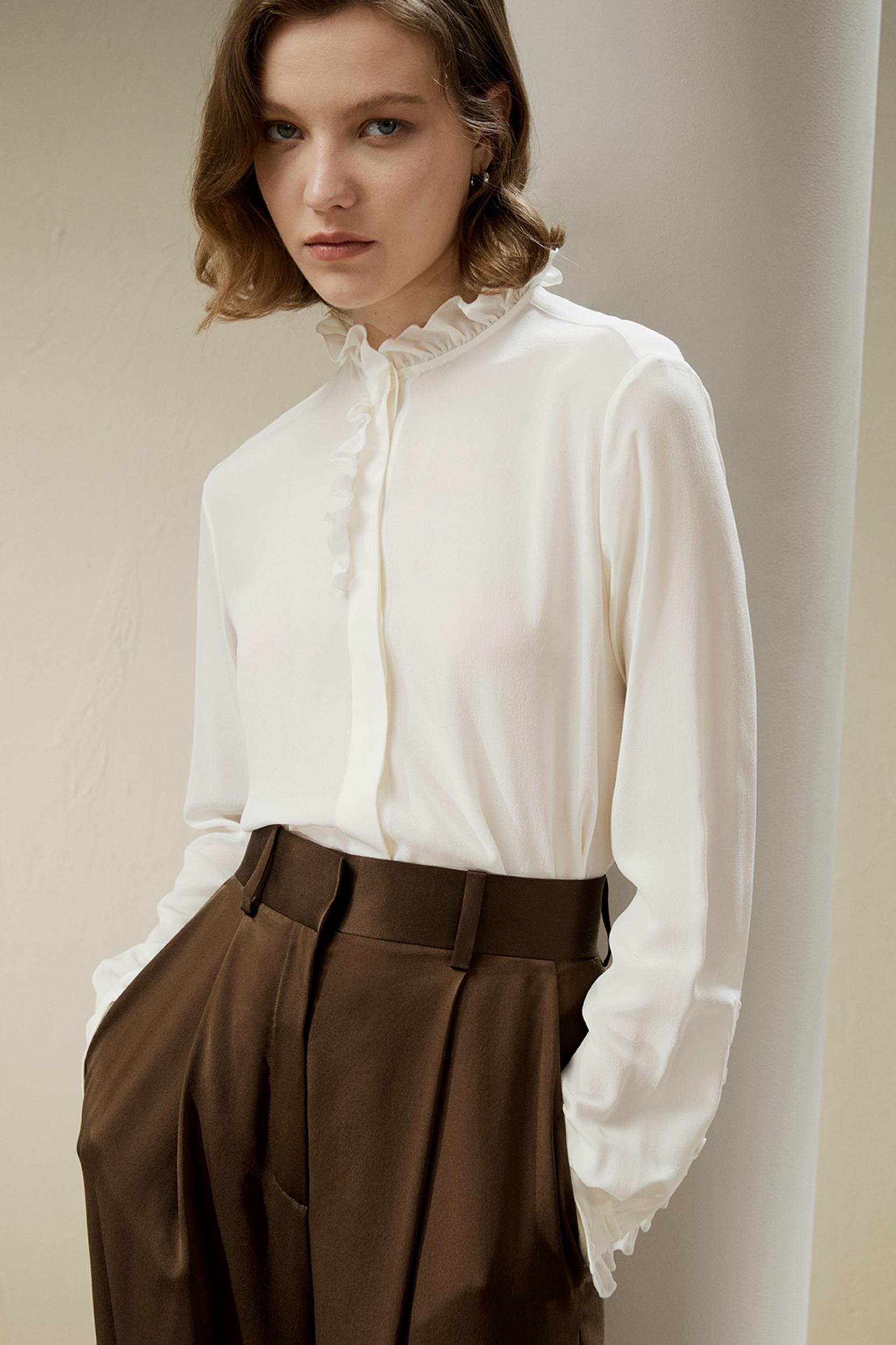 Crêpe de Chine Blouse with Ruffle Edge Product Image