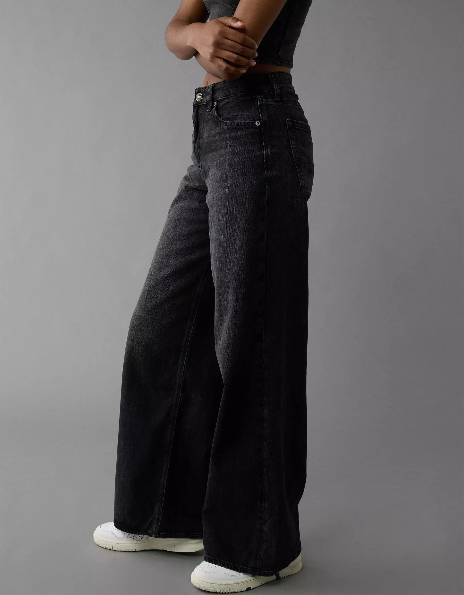AE Strigid Super High-Waisted Ultra Wide-Leg Jean Product Image