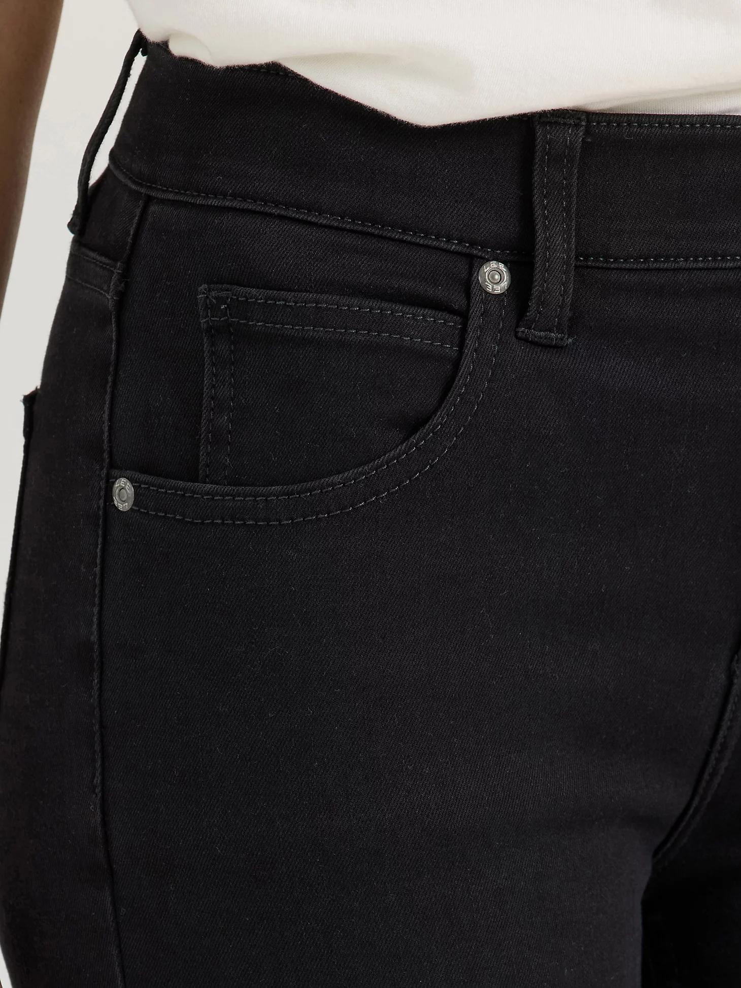 Women's Ultra Lux Comfort Flex Motion Slim Straight Jean with Ever Fit® | Women's Jeans | Lee® Product Image