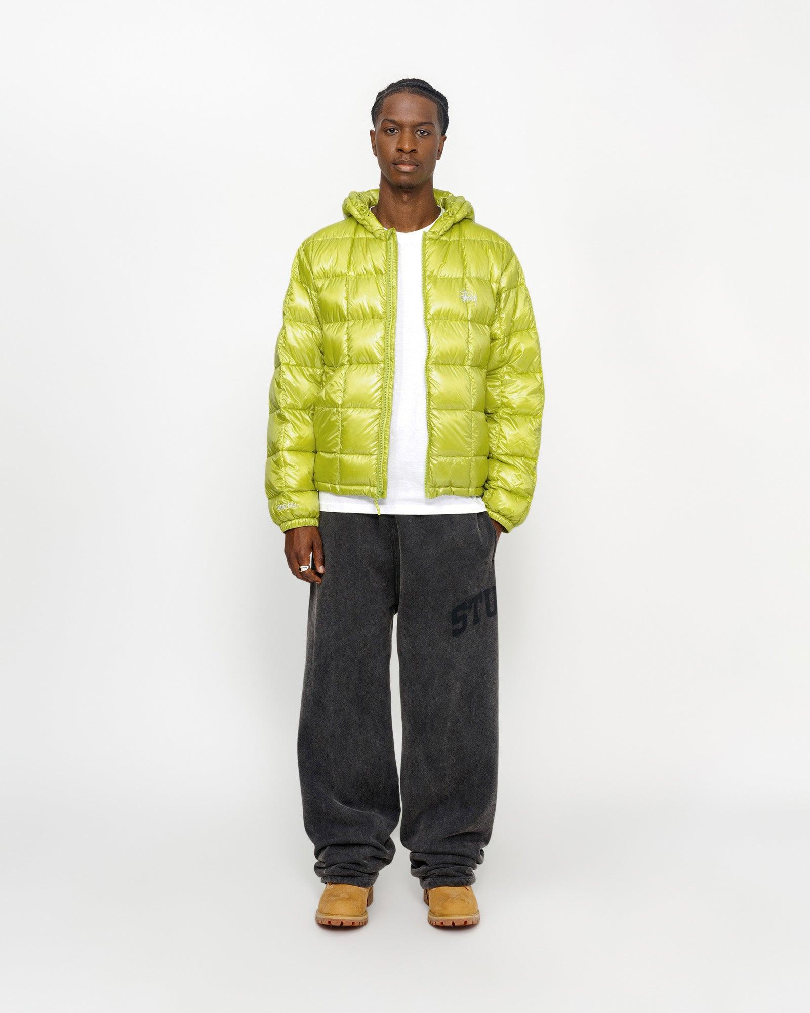MIDWEIGHT HOODED PUFFER Male Product Image