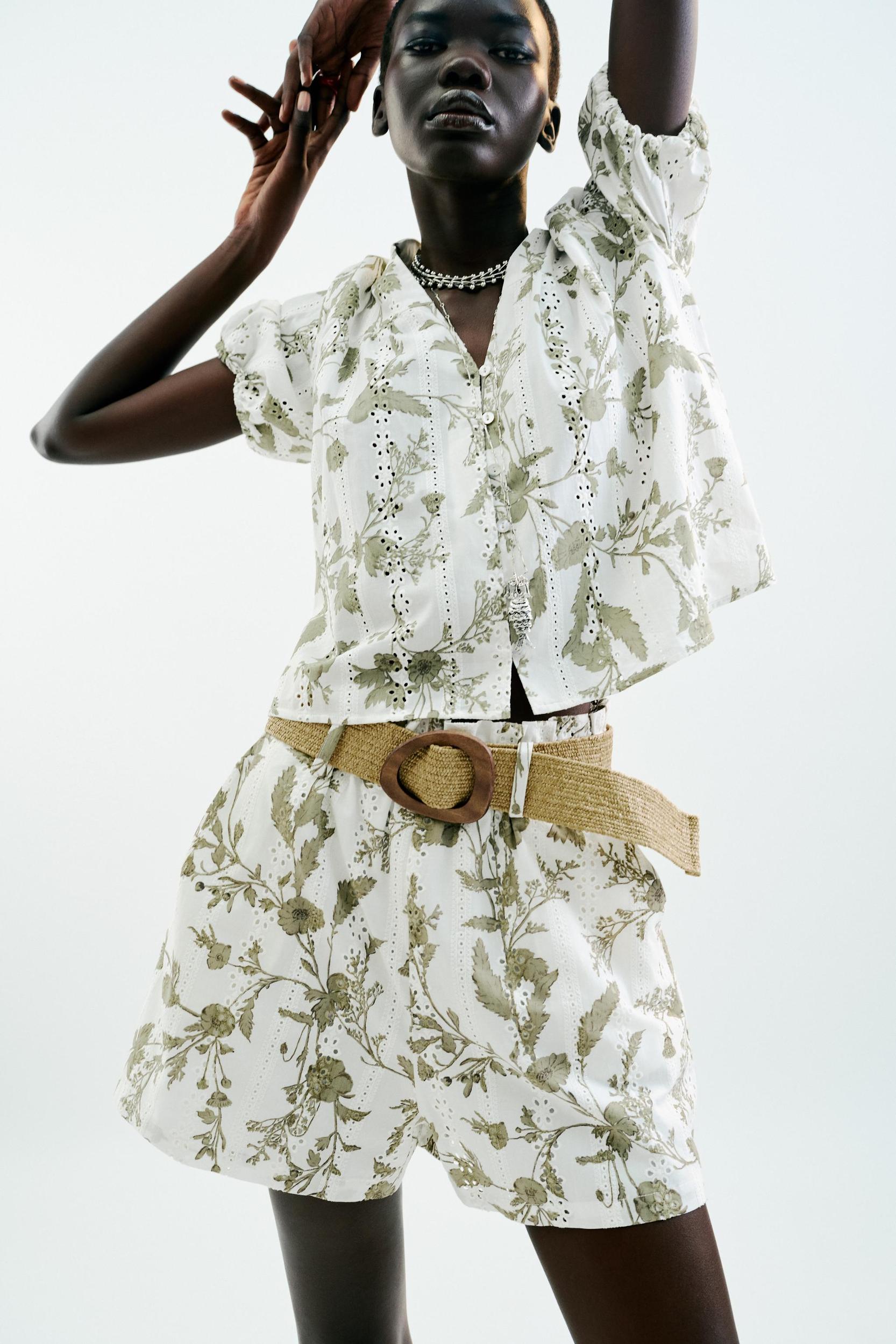 PRINTED SHORTS WITH PERFORATED EMBROIDERY Product Image