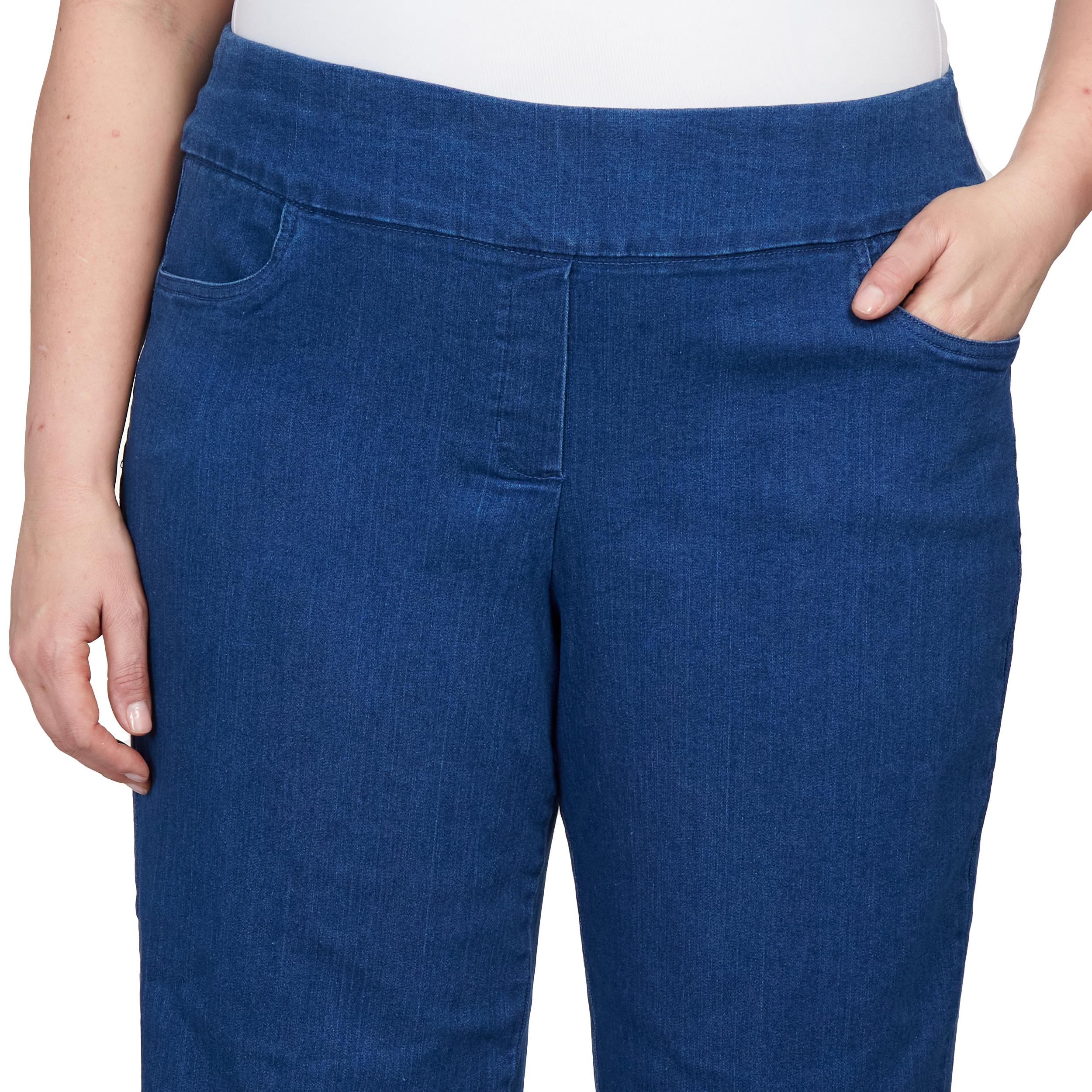 Alfred Dunner Women's Super Stretch Mid- Rise Short Length Pant - Plus Product Image