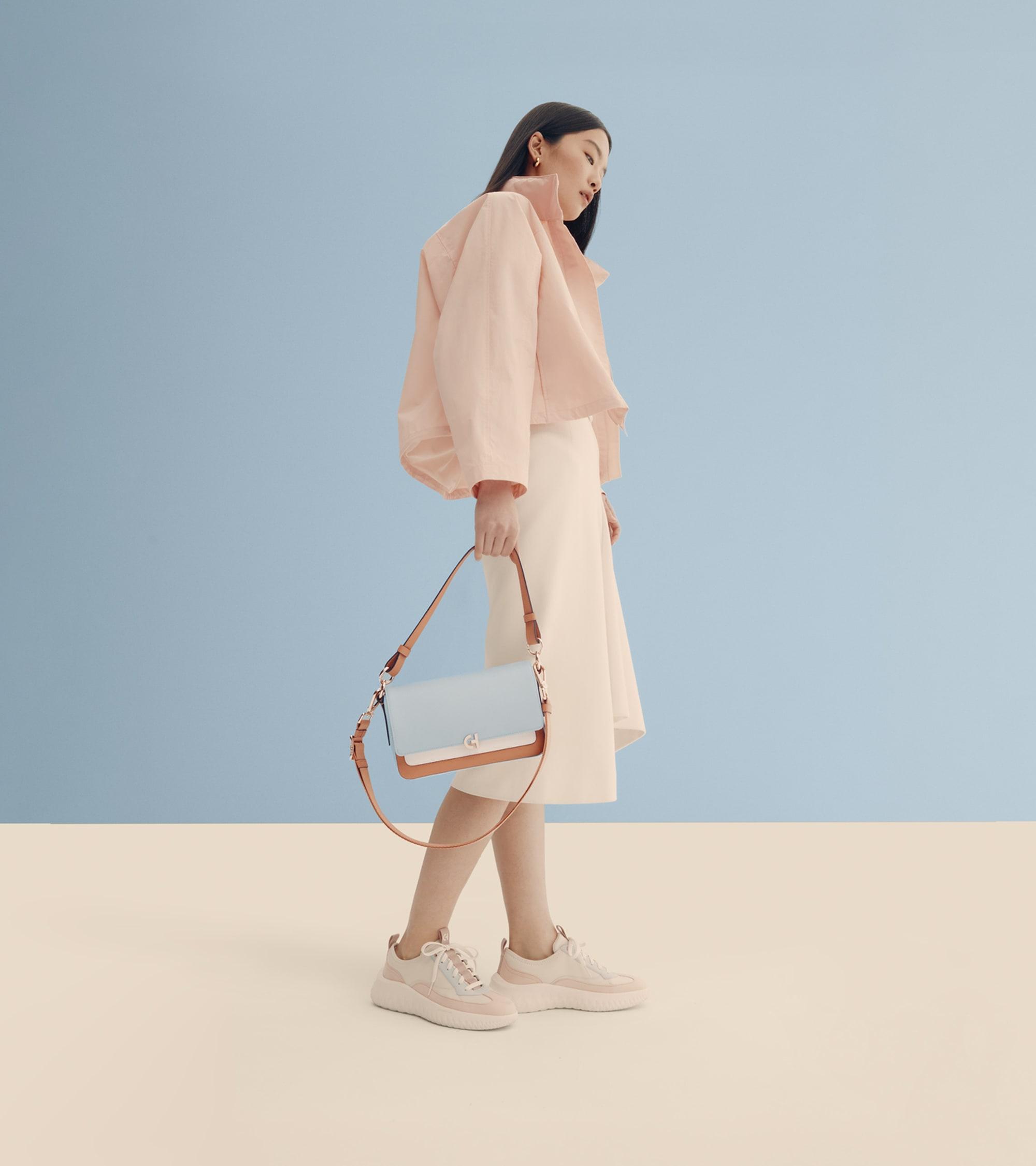 Clarisse Phone Crossbody Bag Product Image