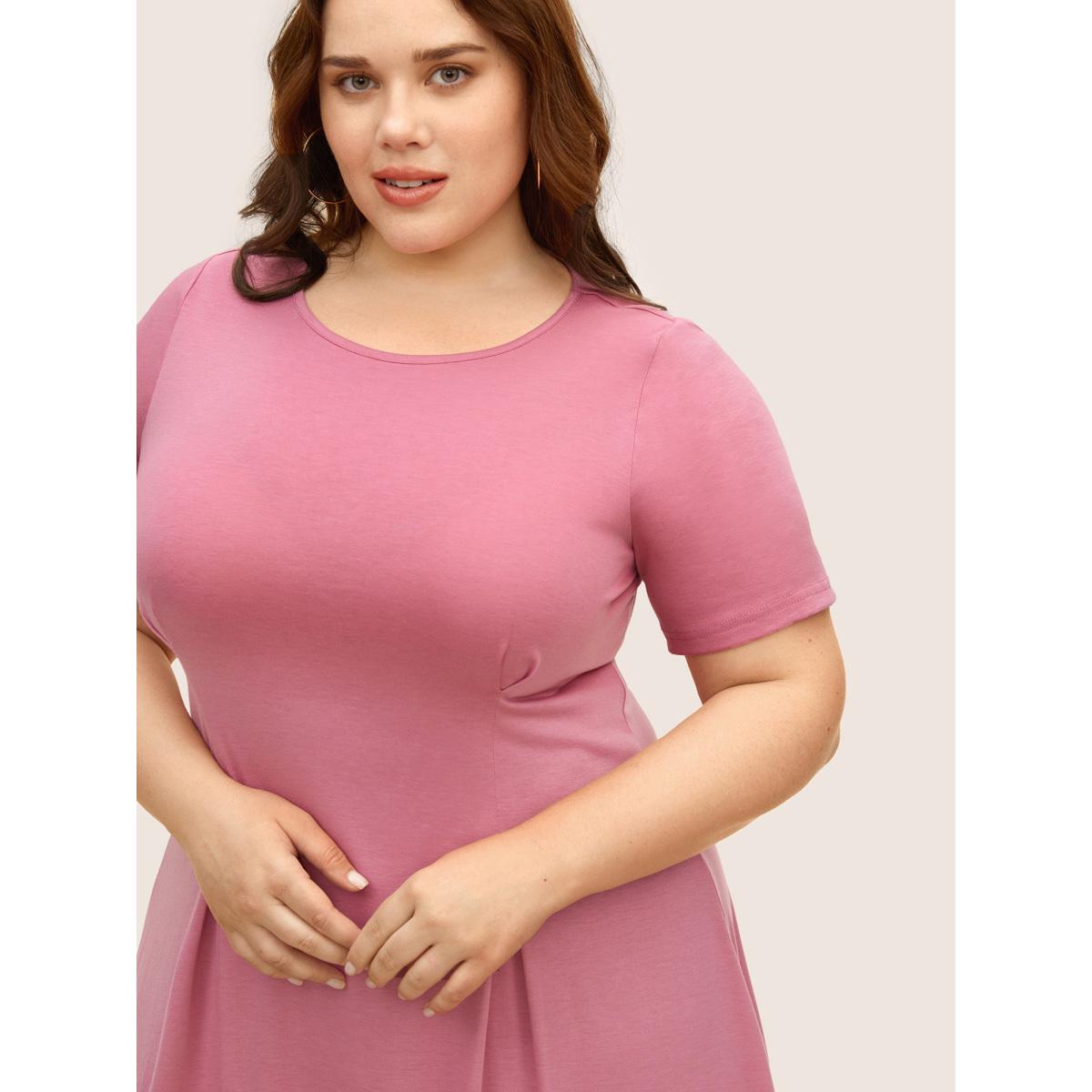Plus Size Solid Crew Neck Plicated Detail Dress Beanpastepowder Women Casual Pleated Round Neck Short sleeve Curvy BloomChic 14-16/1X Product Image