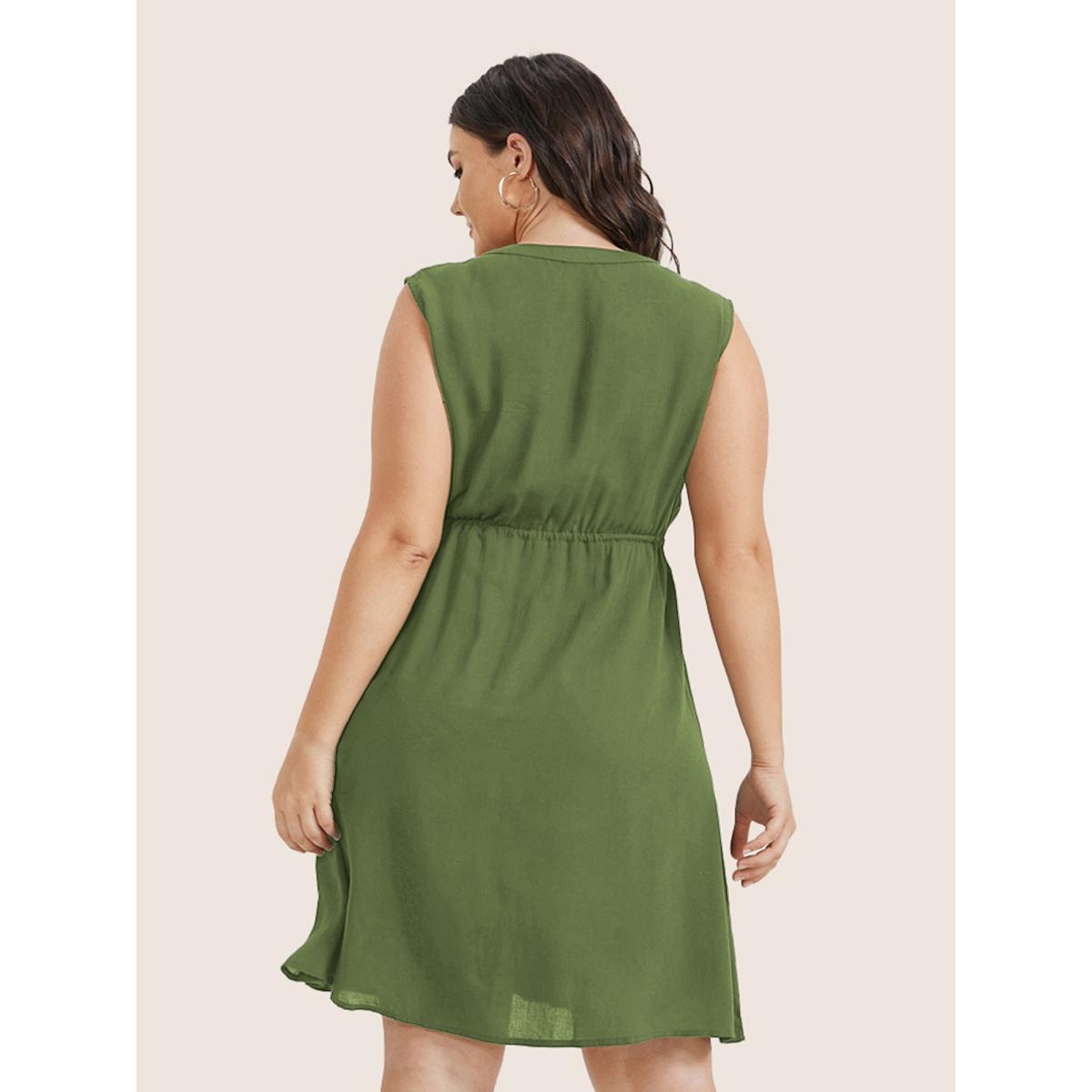 Plus Size Plain Ties Front Button Pocket V Neck Dress Moss Women Office Button V-neck Sleeveless Curvy Knee Dress BloomChic 28/5X Product Image