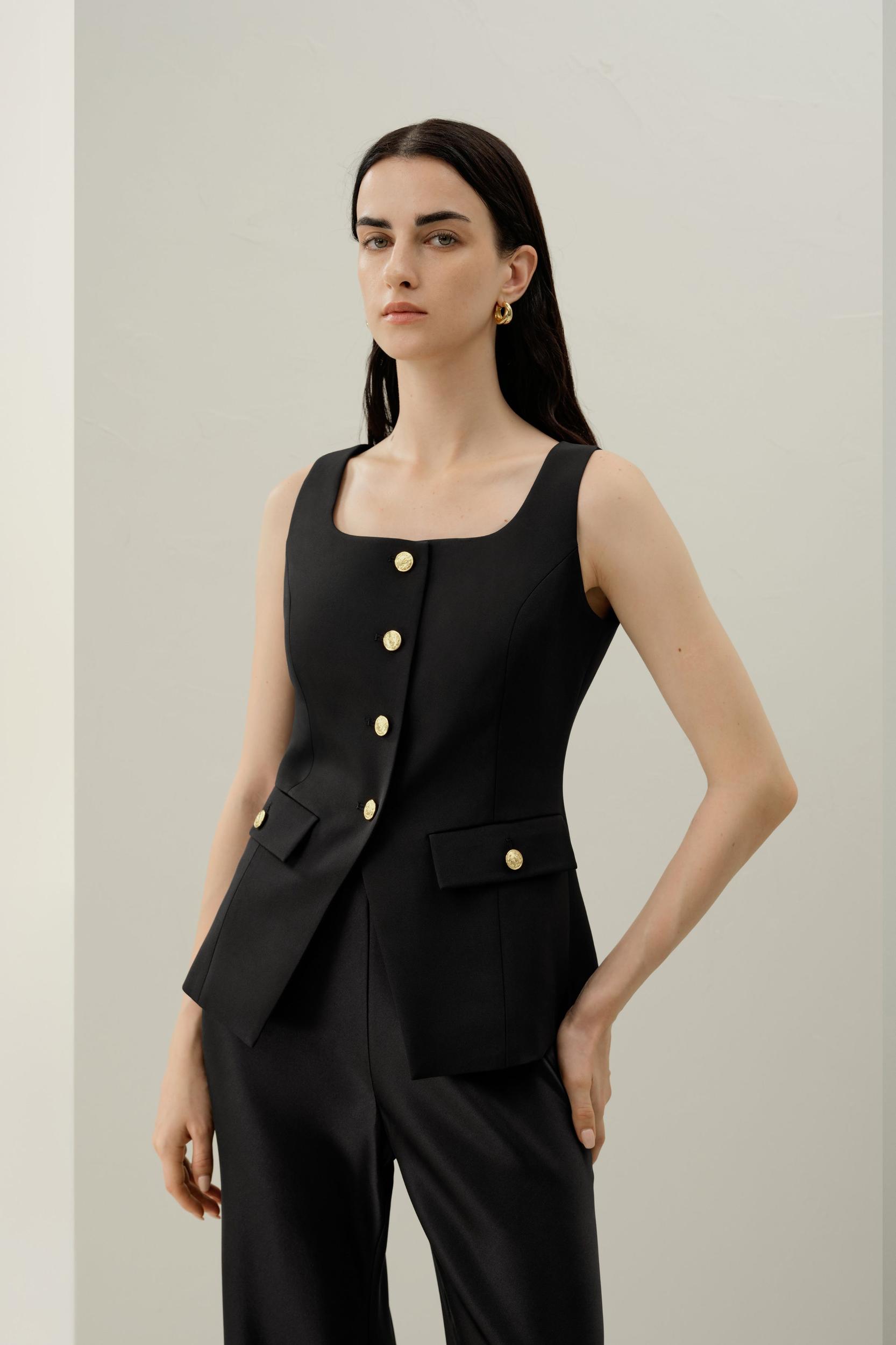 Cintré Vest Product Image