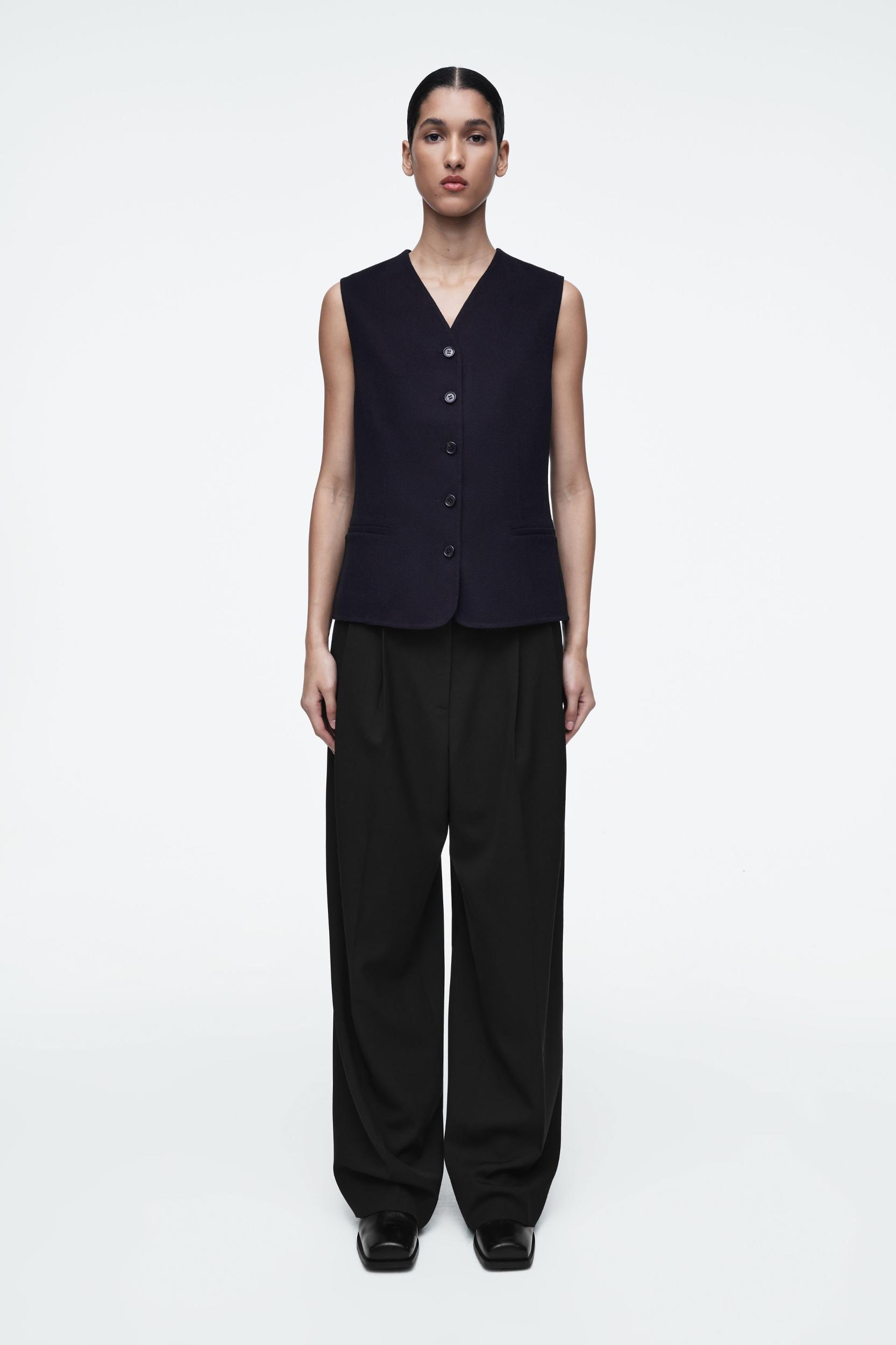 DOUBLE-FACED WOOL VEST Product Image