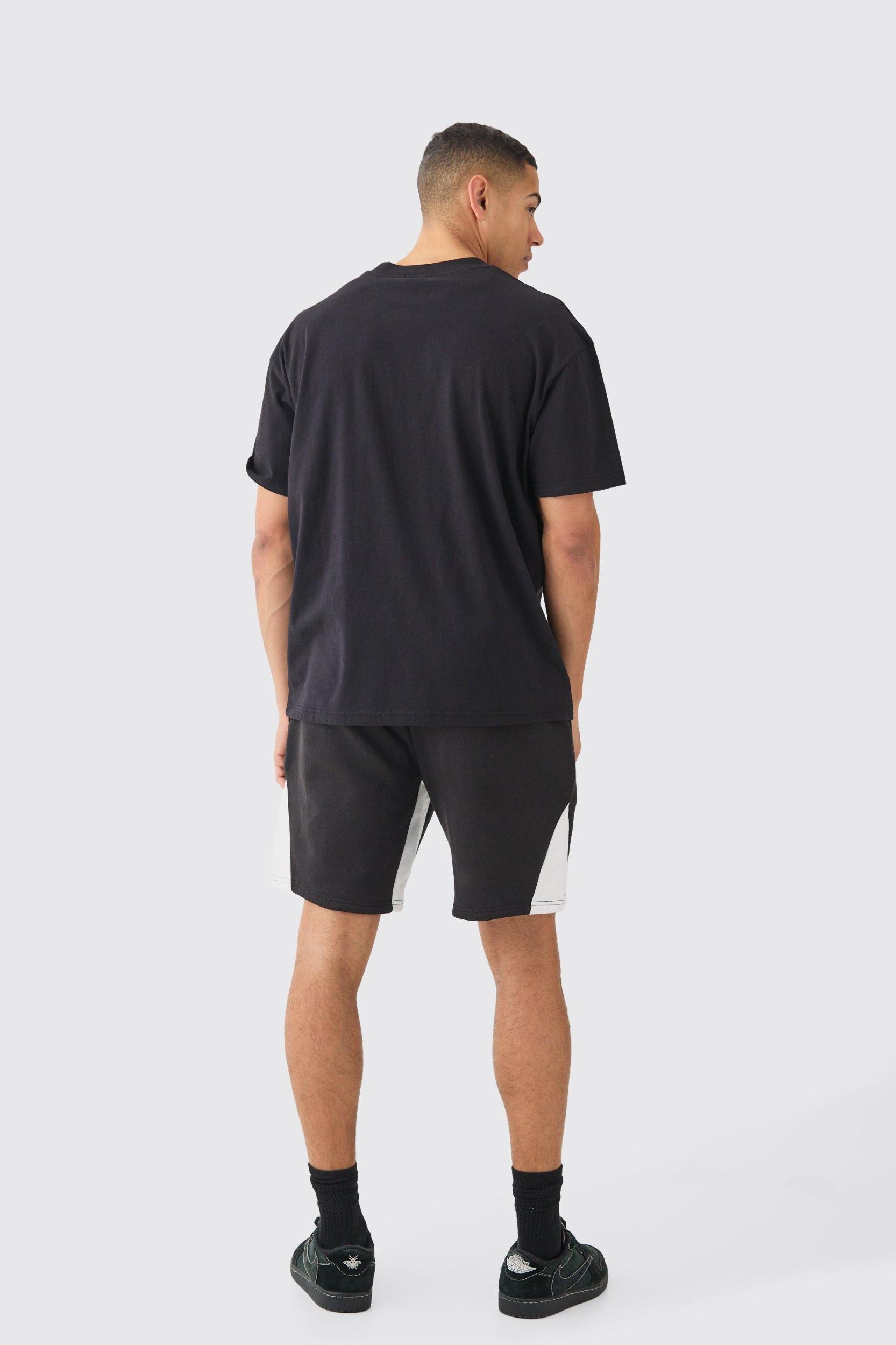 Relaxed Limited Edition Gusset Short | boohooMAN USA Product Image