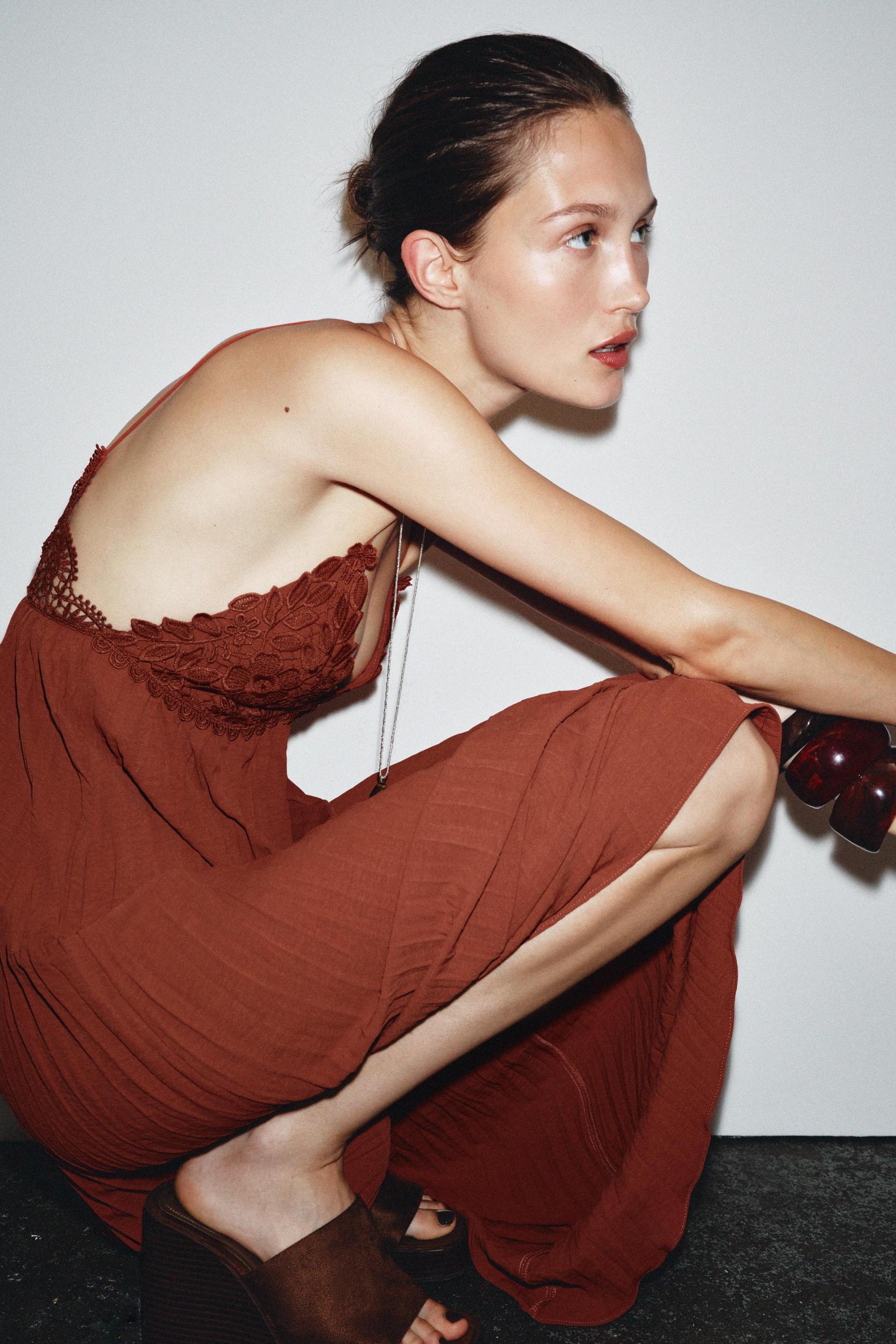 PLEATED LACE MIDI DRESS Product Image