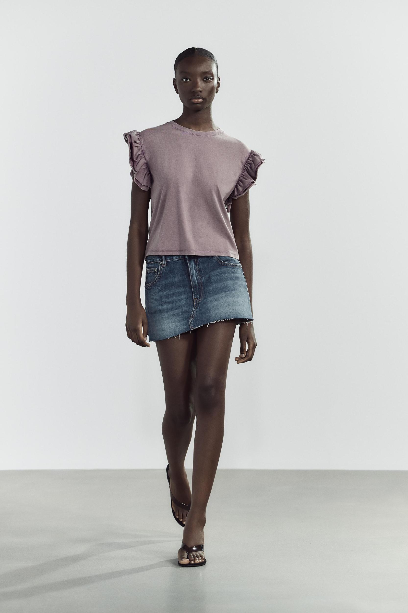 WASHED EFFECT RUFFLE T-SHIRT Product Image