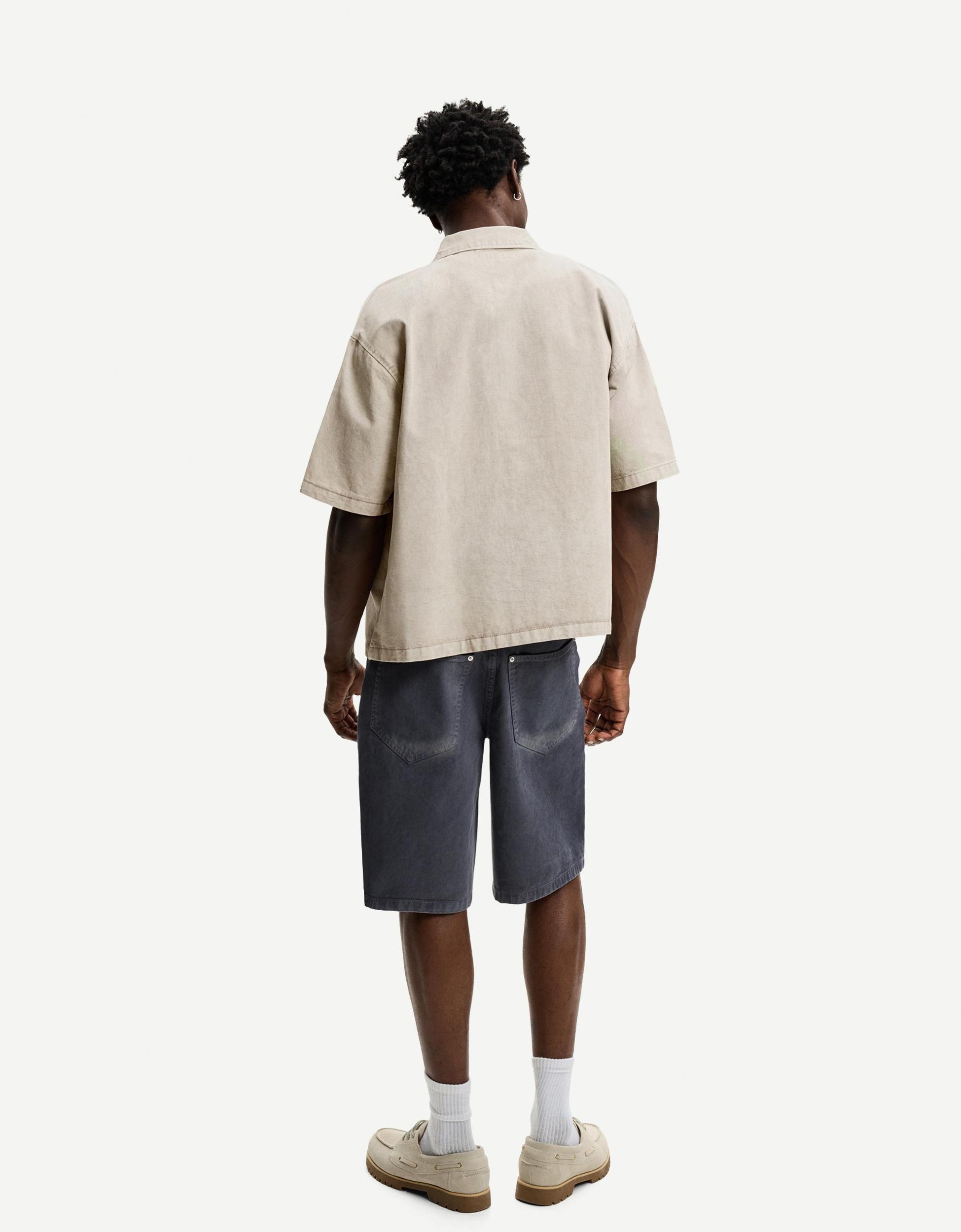 Embroidered short sleeve boxy fit shirt Product Image