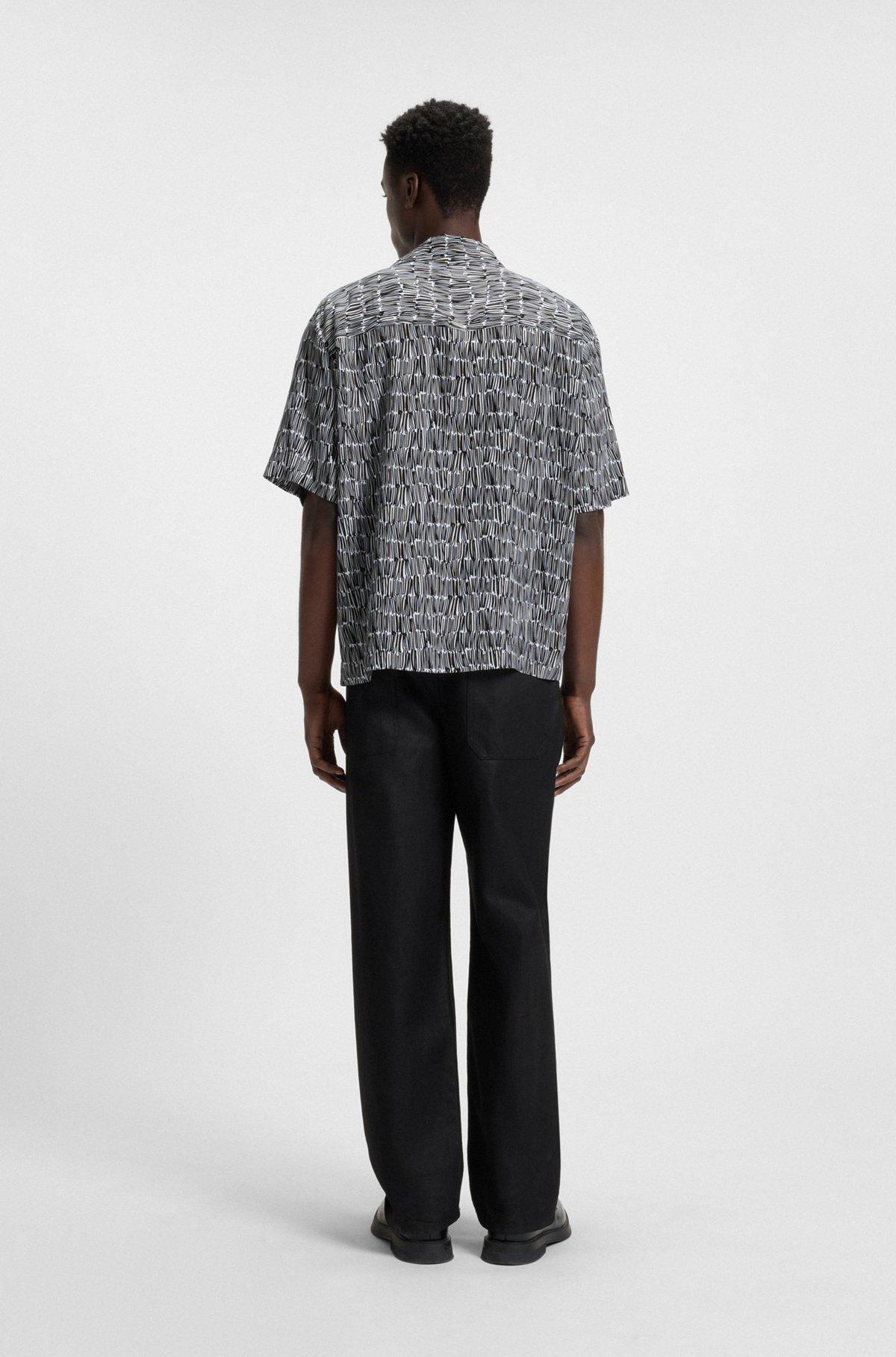 Oversize-fit shirt with abstract print Product Image