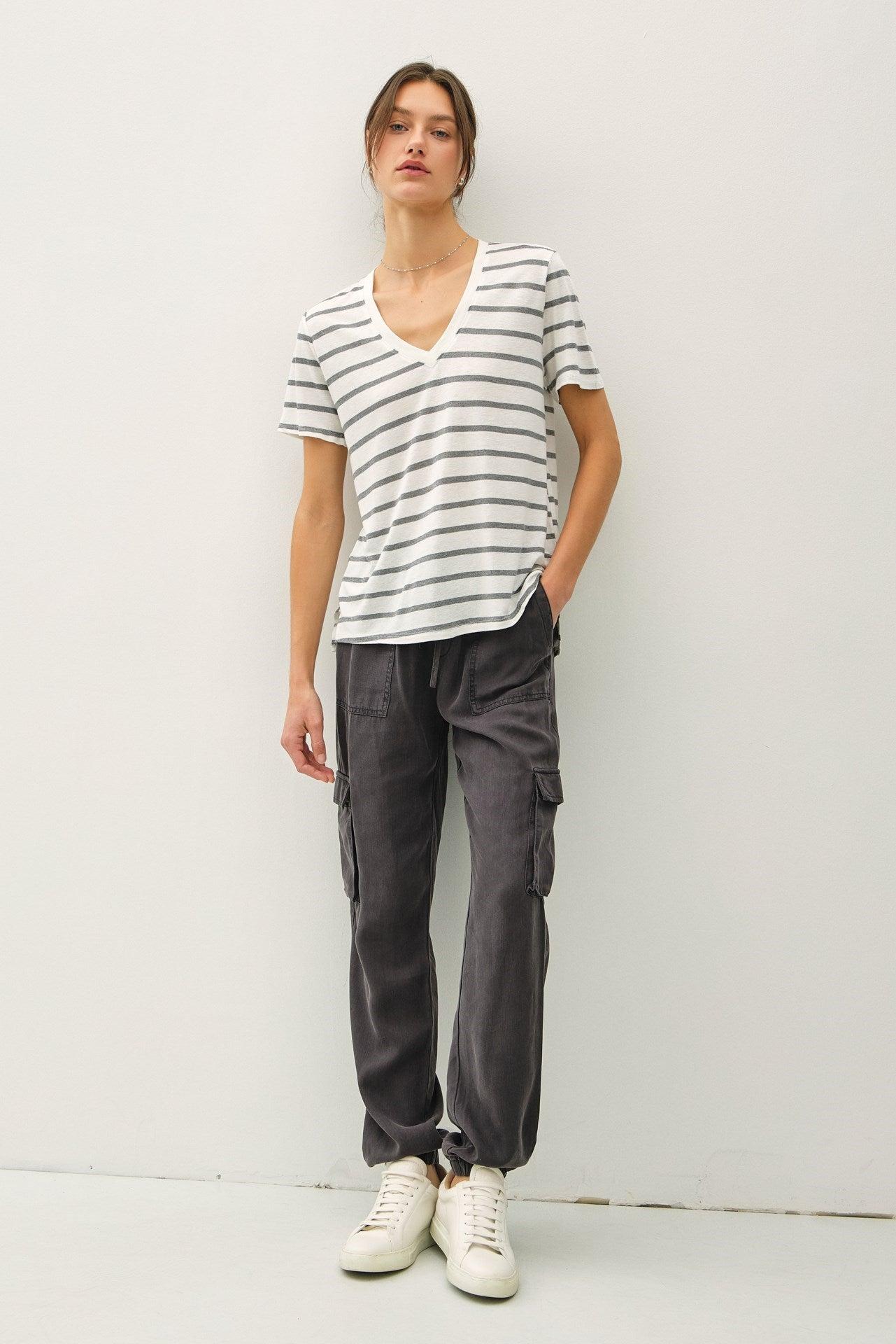 UB ESSENTIALS: EASY STRIPES COTTON-LINEN TEE Product Image